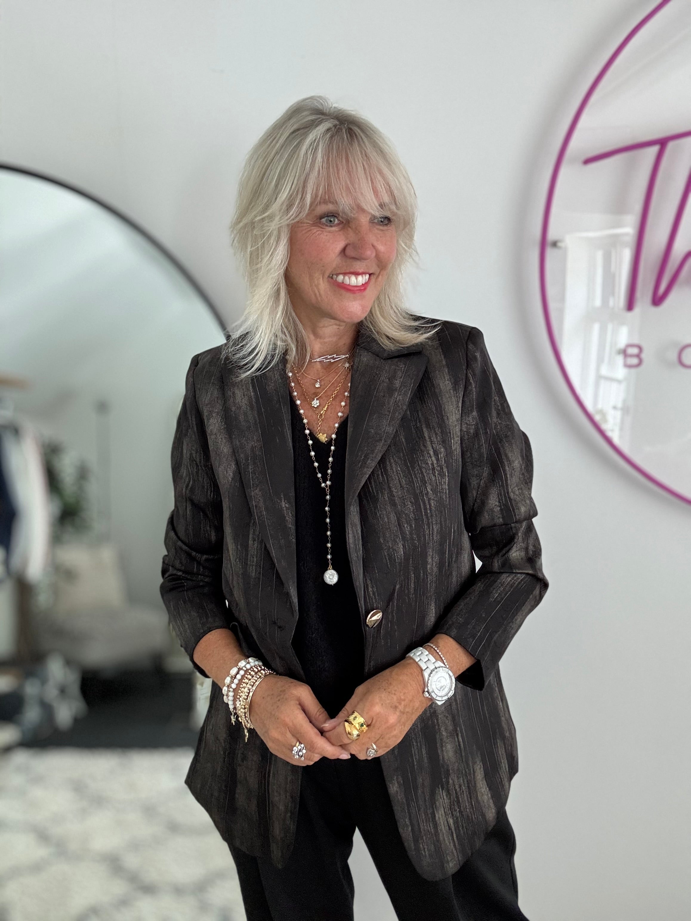 Silky Blazer in Black Brushstroke