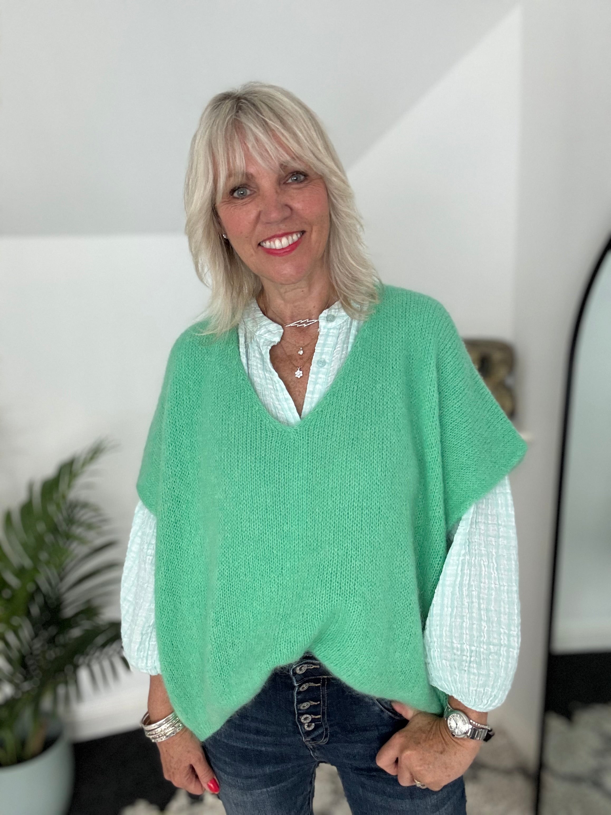 Gingham Seersucker Blouse in Aqua