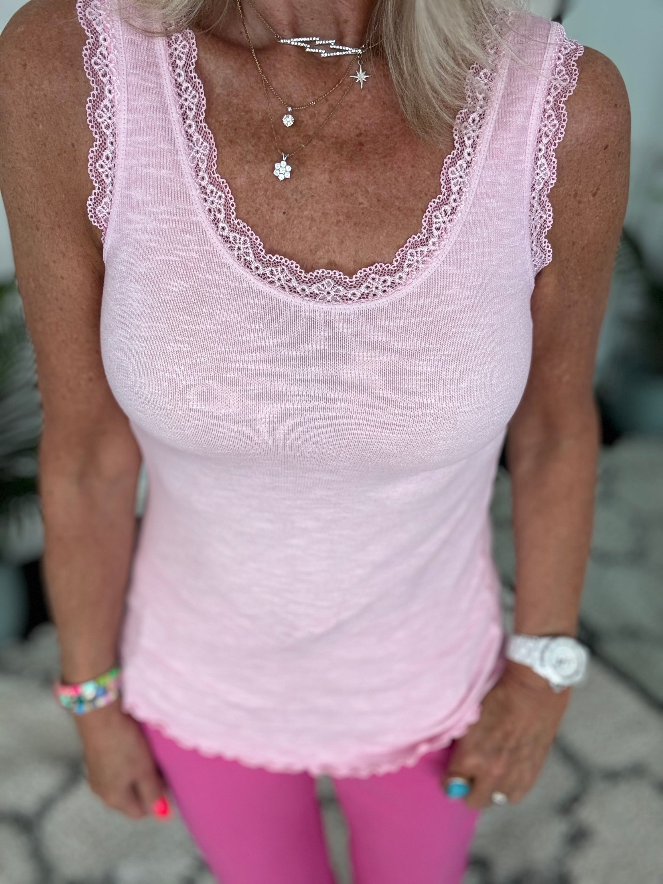 Luxe Ribbed Vest in Pink