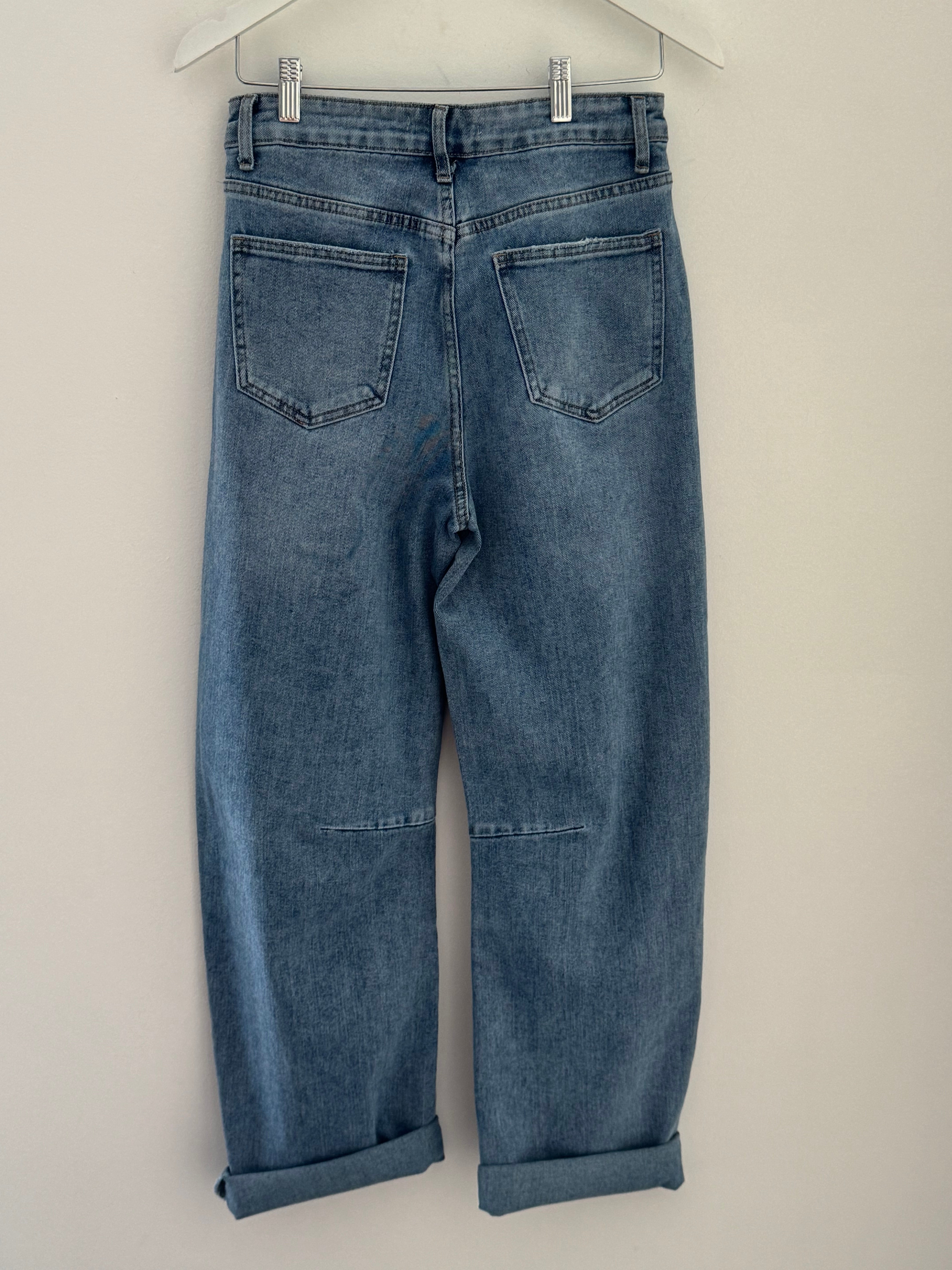 Relaxed Boyfriend Jeans in Light Denim