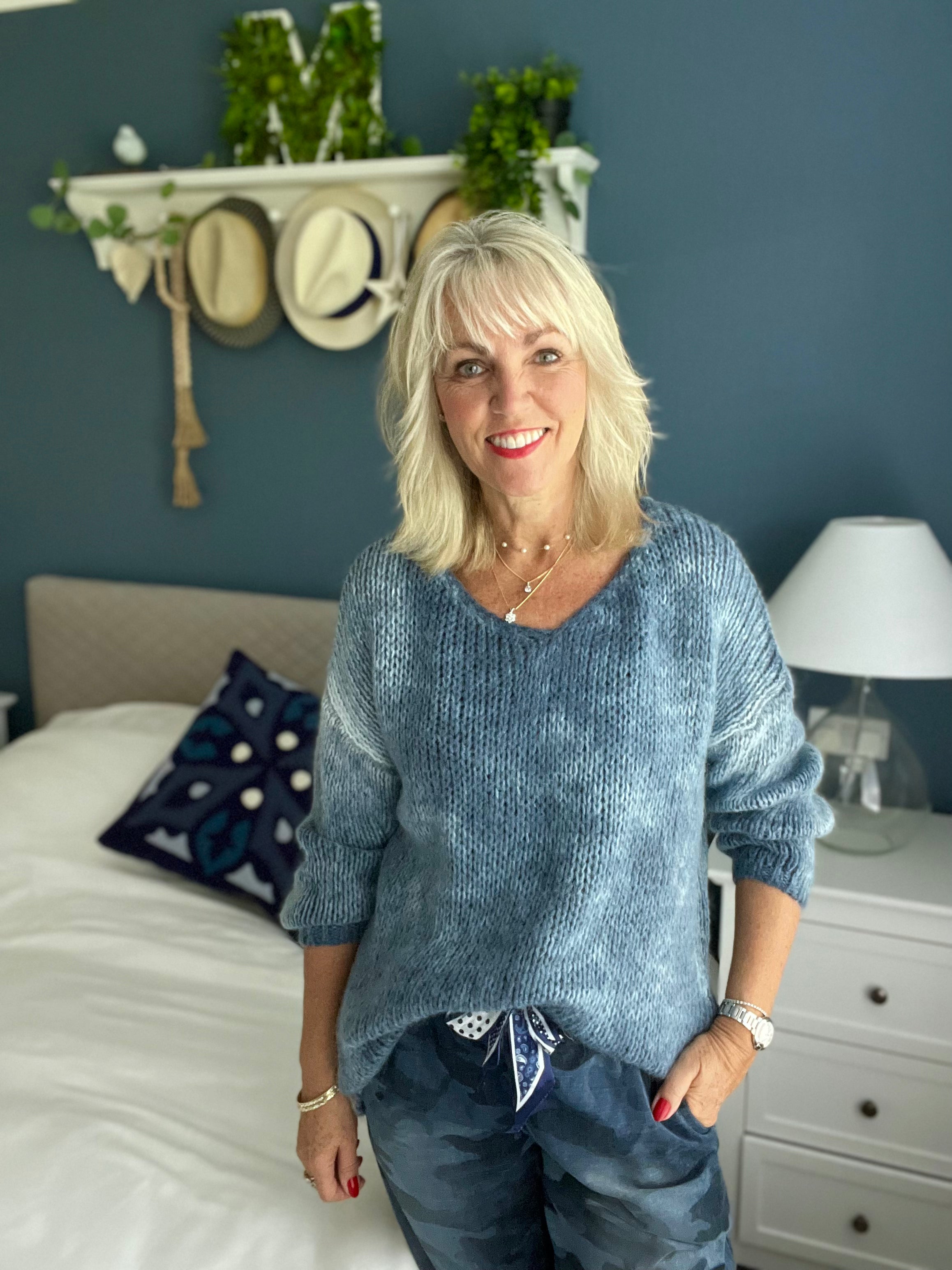 Cosy Vintage Wash Jumper in Denim Blue