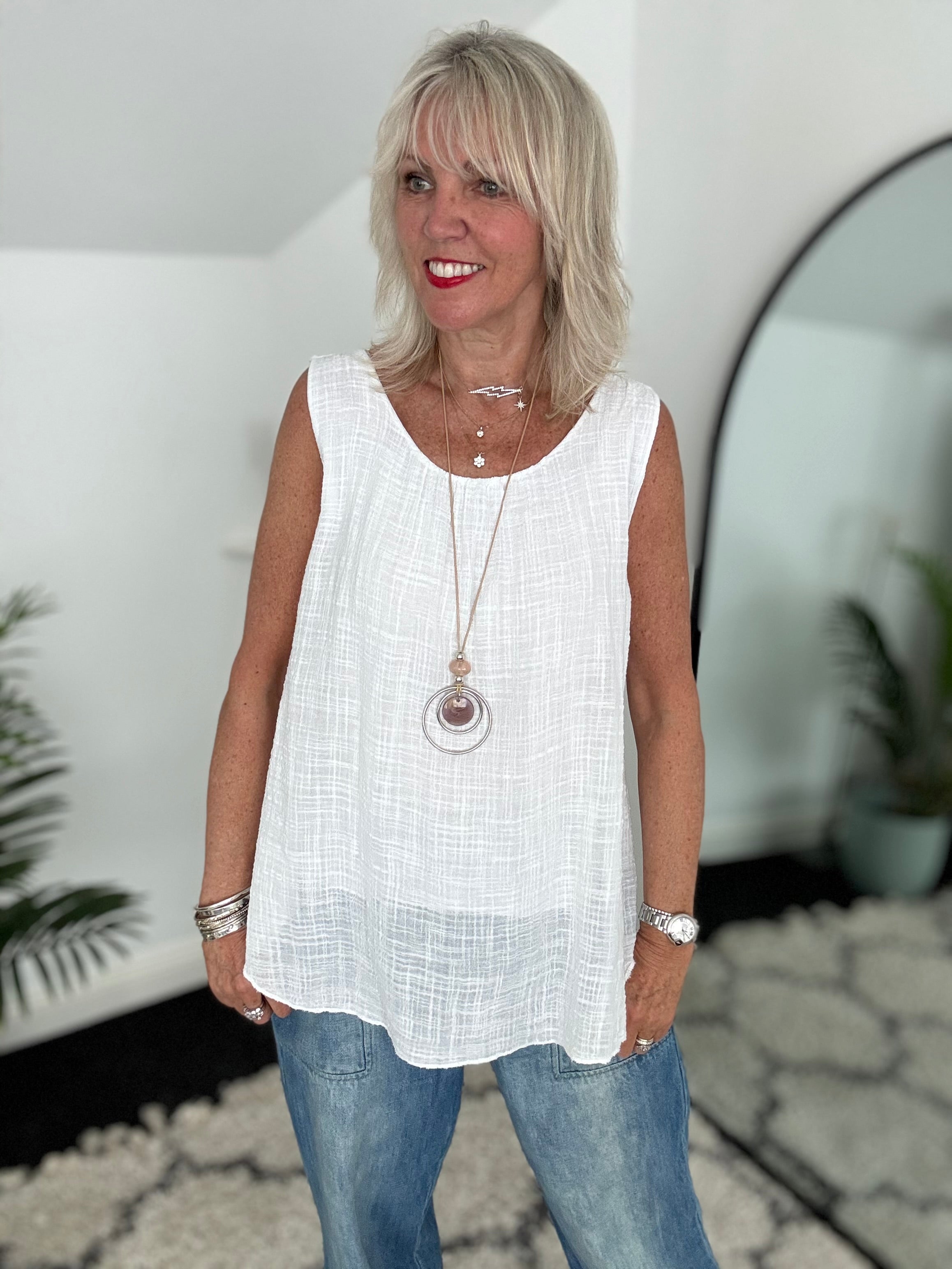 Cotton Top with Necklace in White