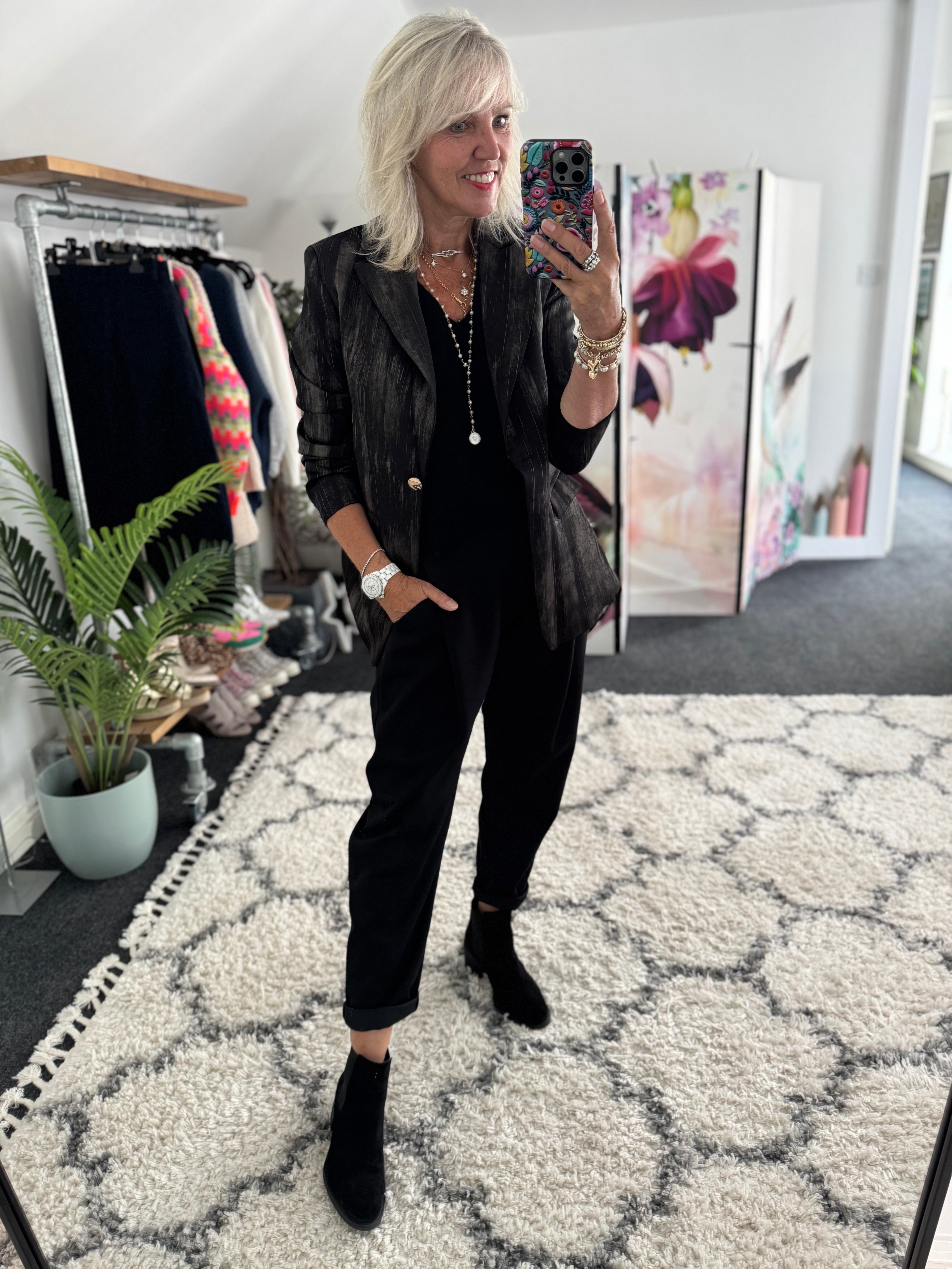 Silky Blazer in Black Brushstroke