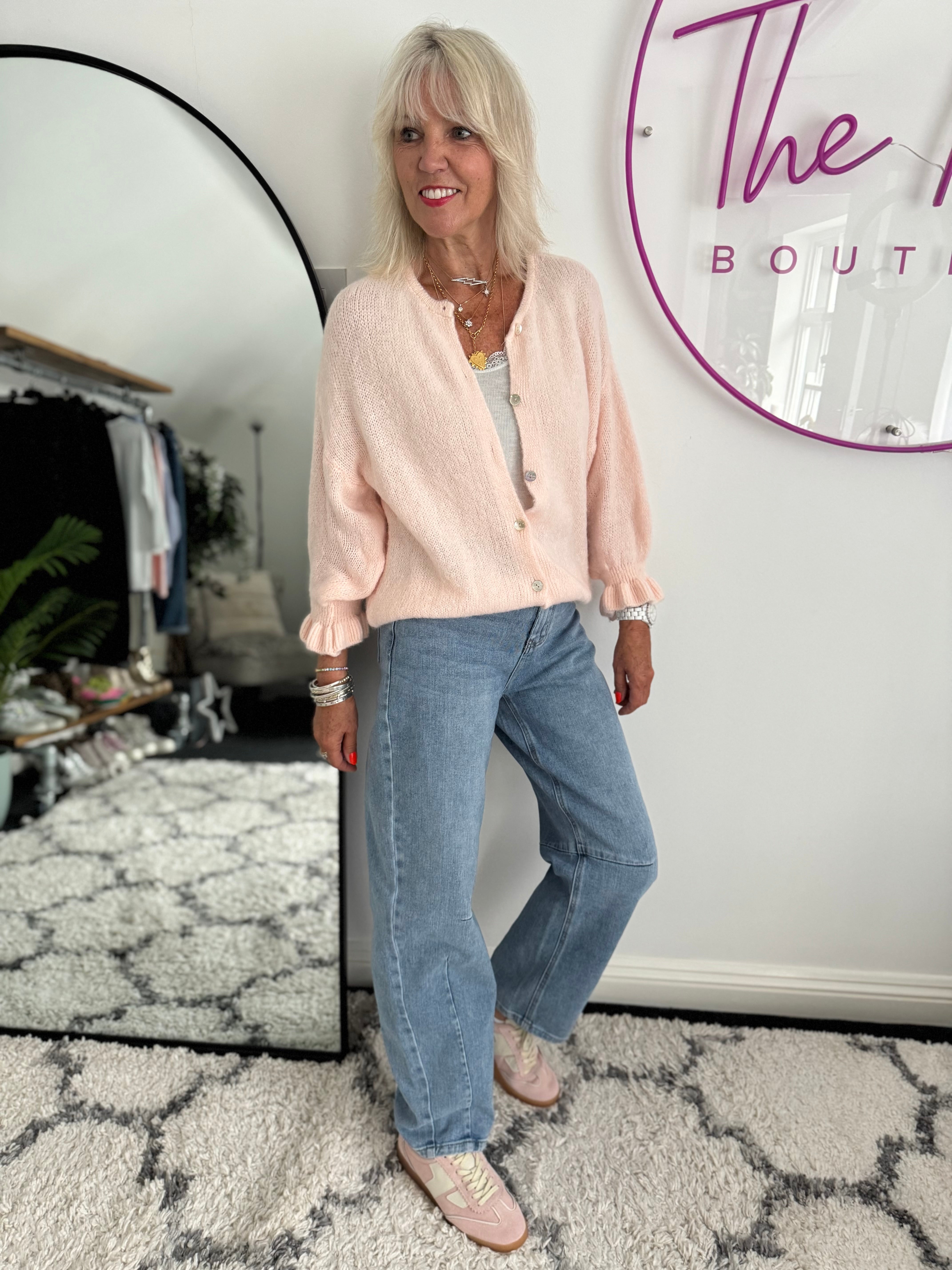 Relaxed Boyfriend Jeans in Light Denim