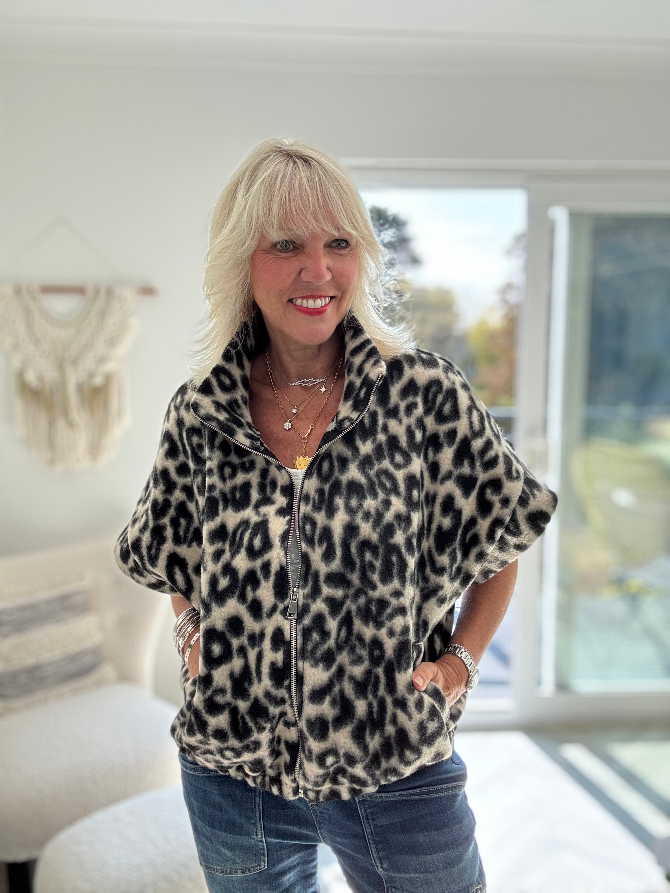 Cosy Gilet Jacket in Leopard