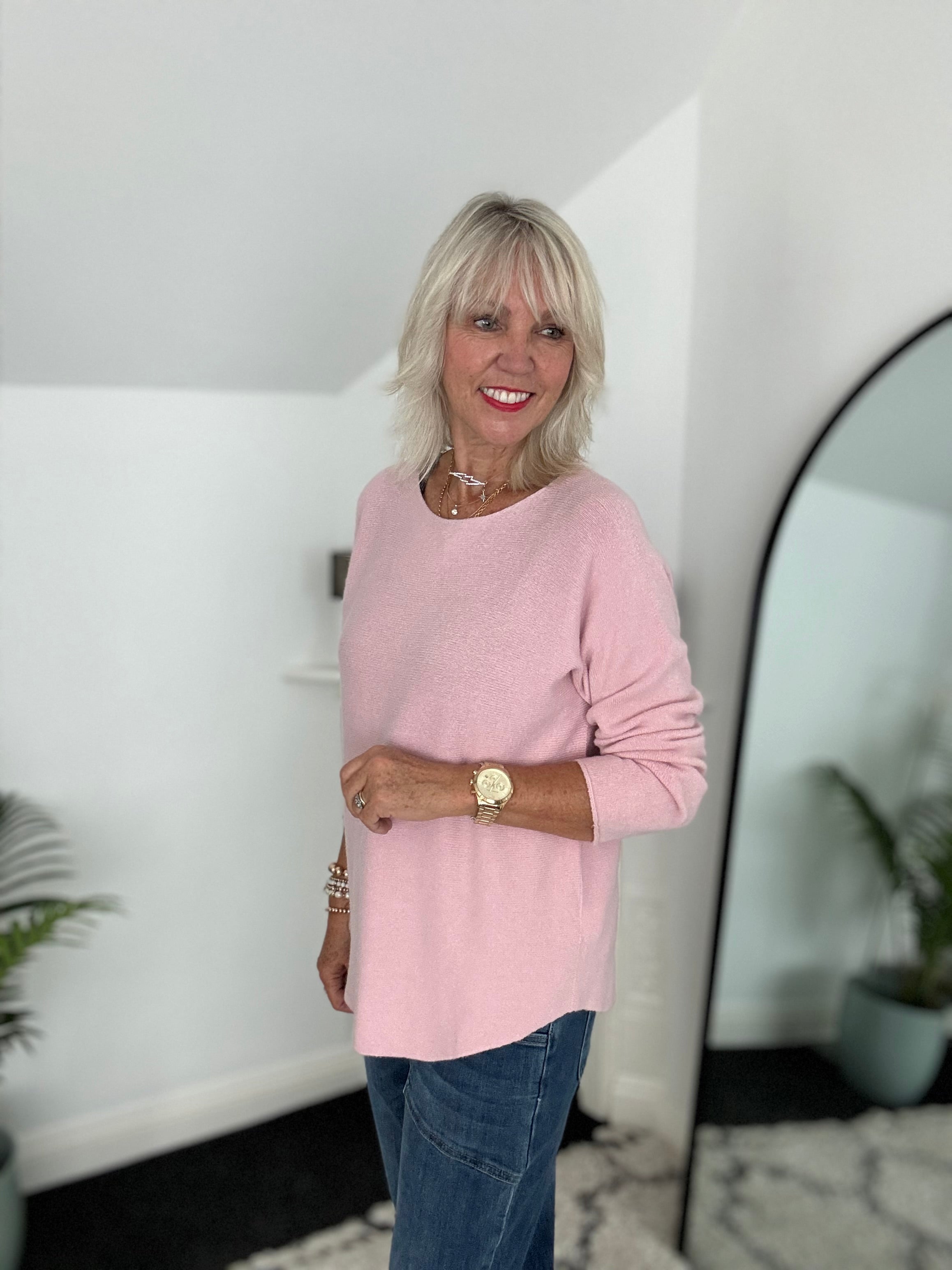 Simple Round Neck Jumper in Blush Pink