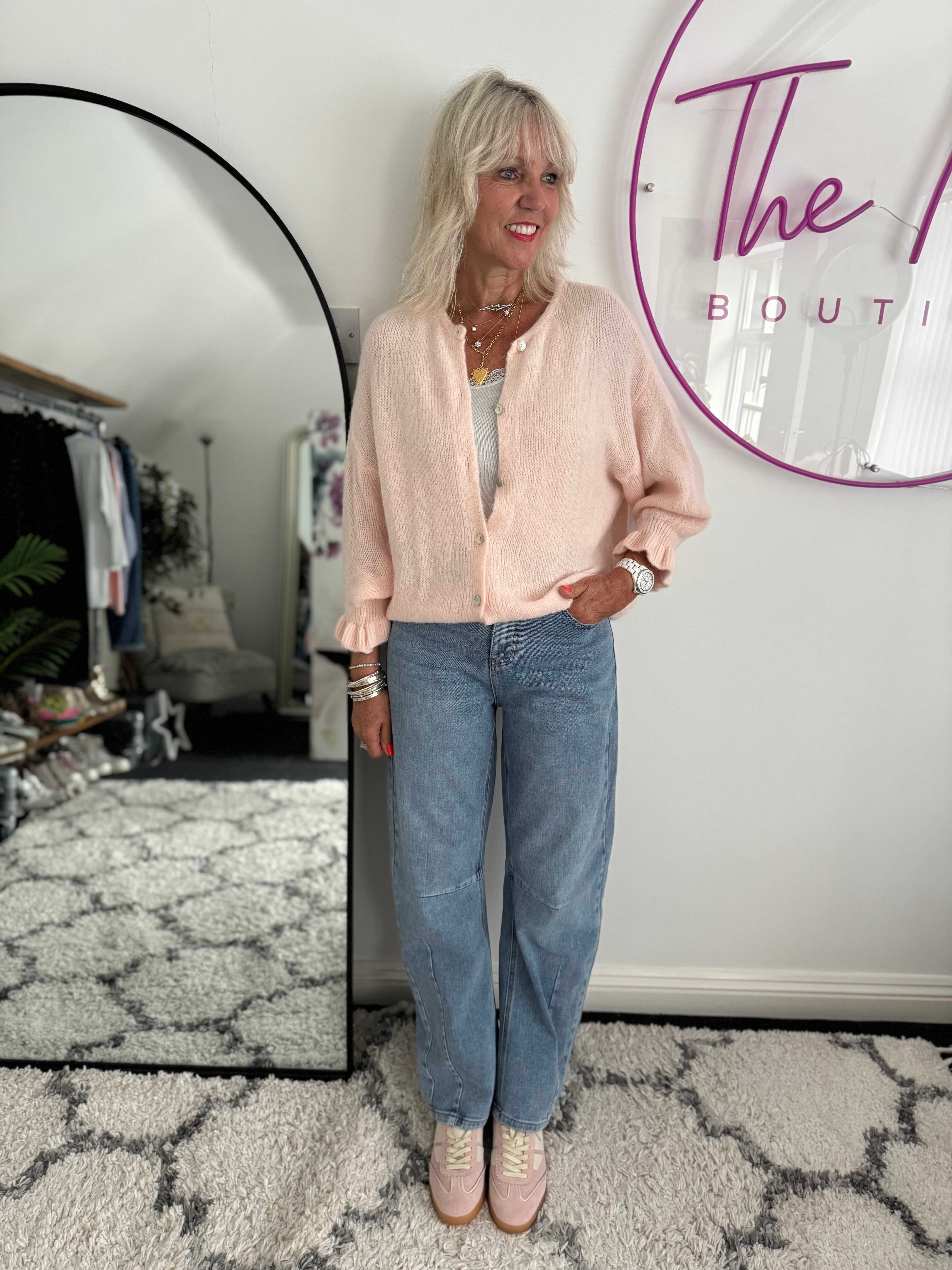 Relaxed Boyfriend Jeans in Light Denim
