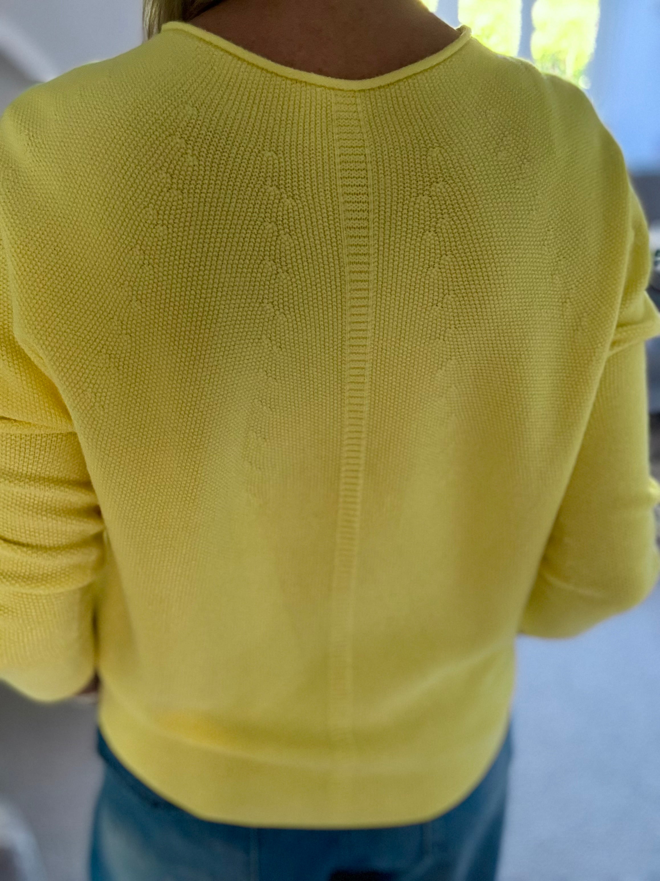 Moss Stitch Jumper with Ladder Back in Yellow