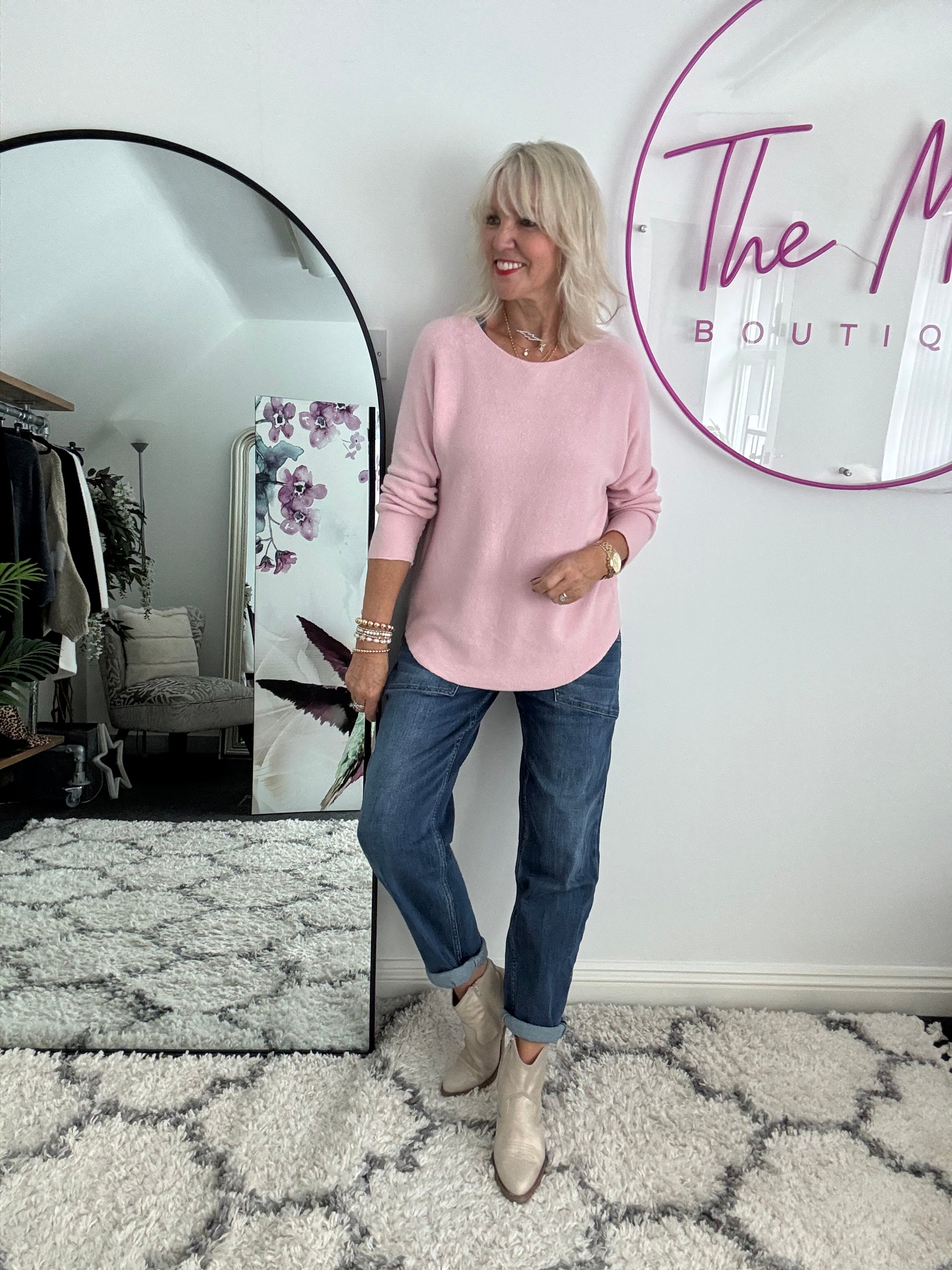Simple Round Neck Jumper in Blush Pink