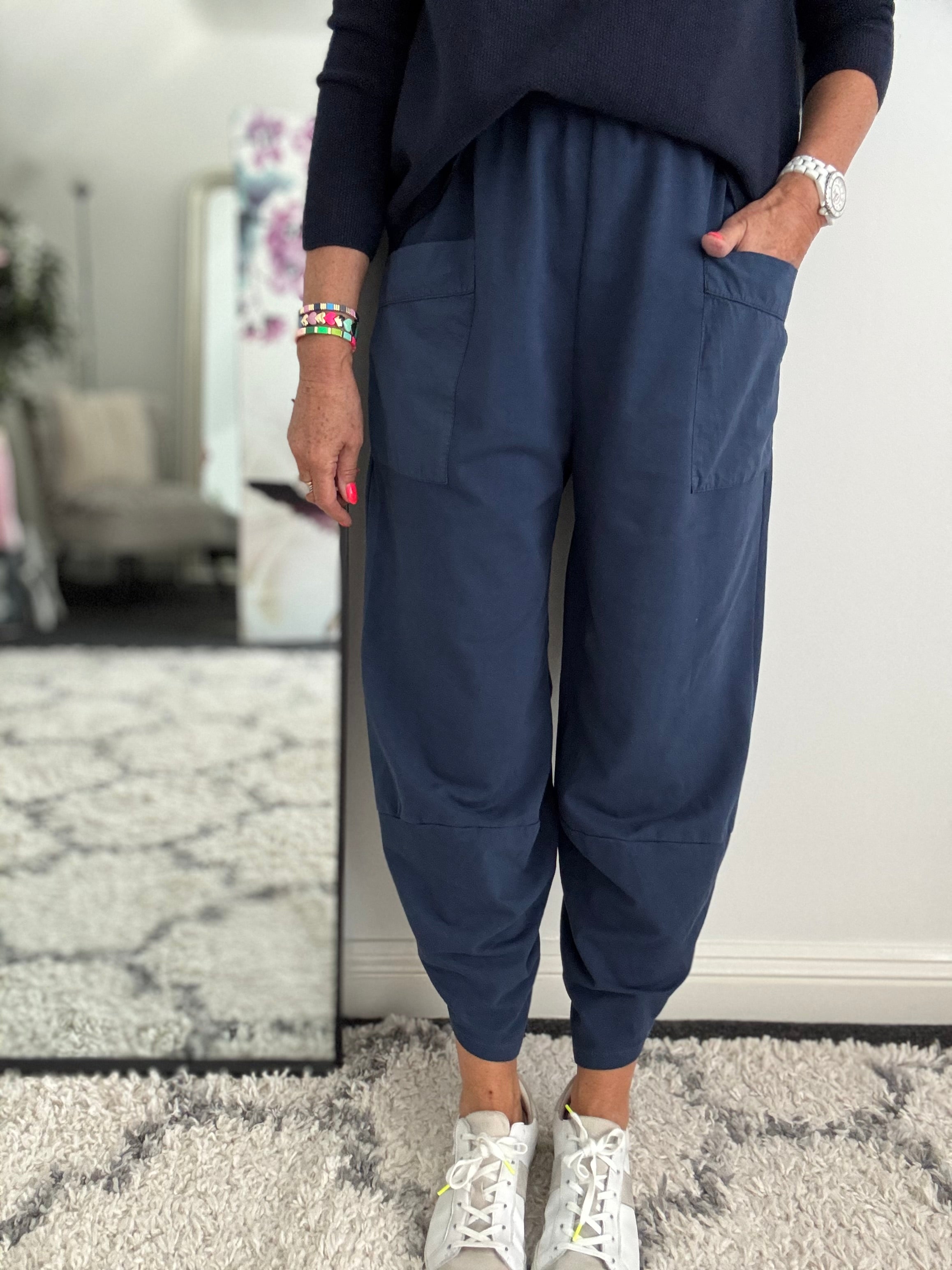 Barrel Shape Cotton Jersey Trousers in Navy