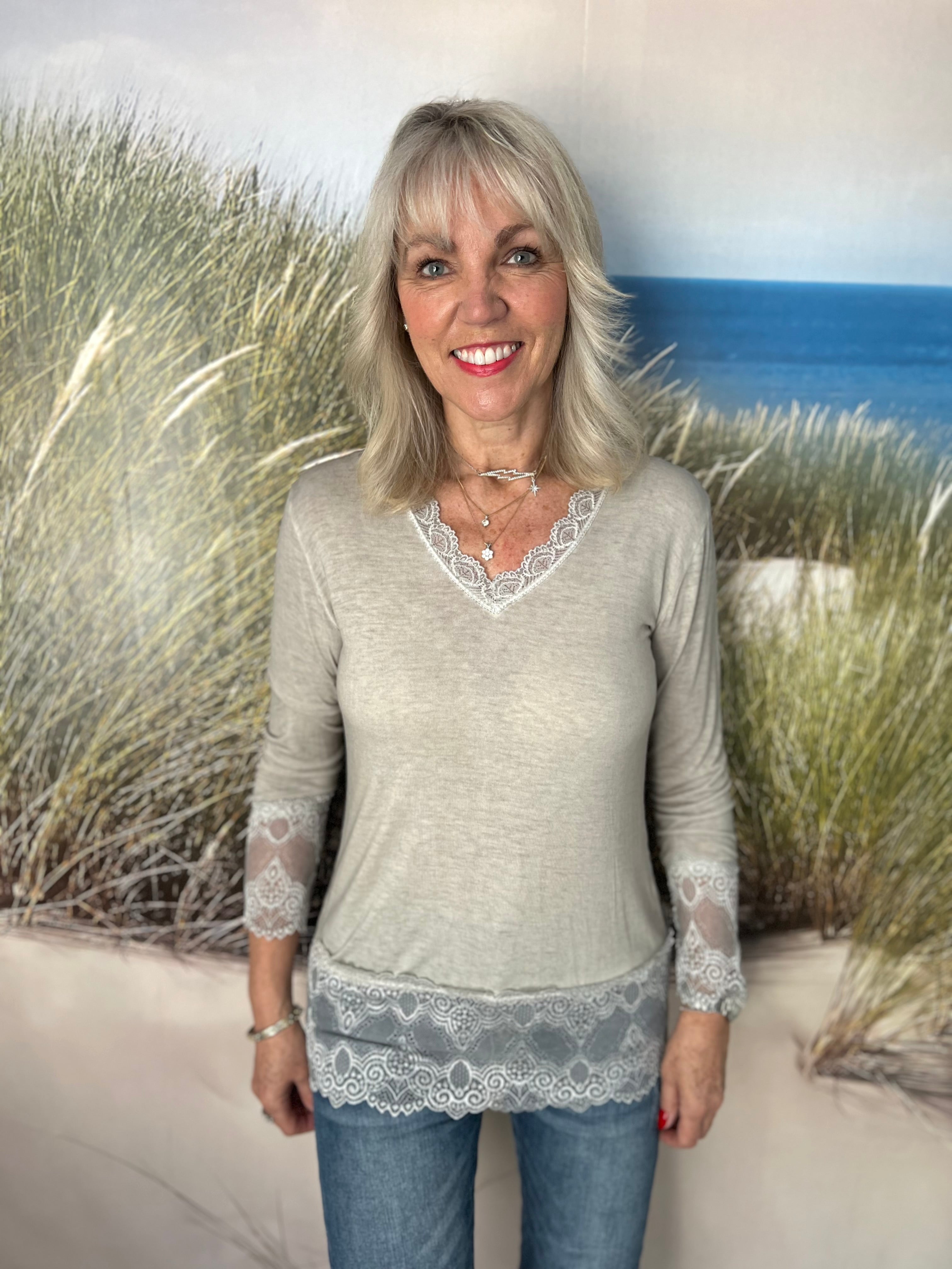 Luxe Base Top with Lace Trim in Pebble Grey
