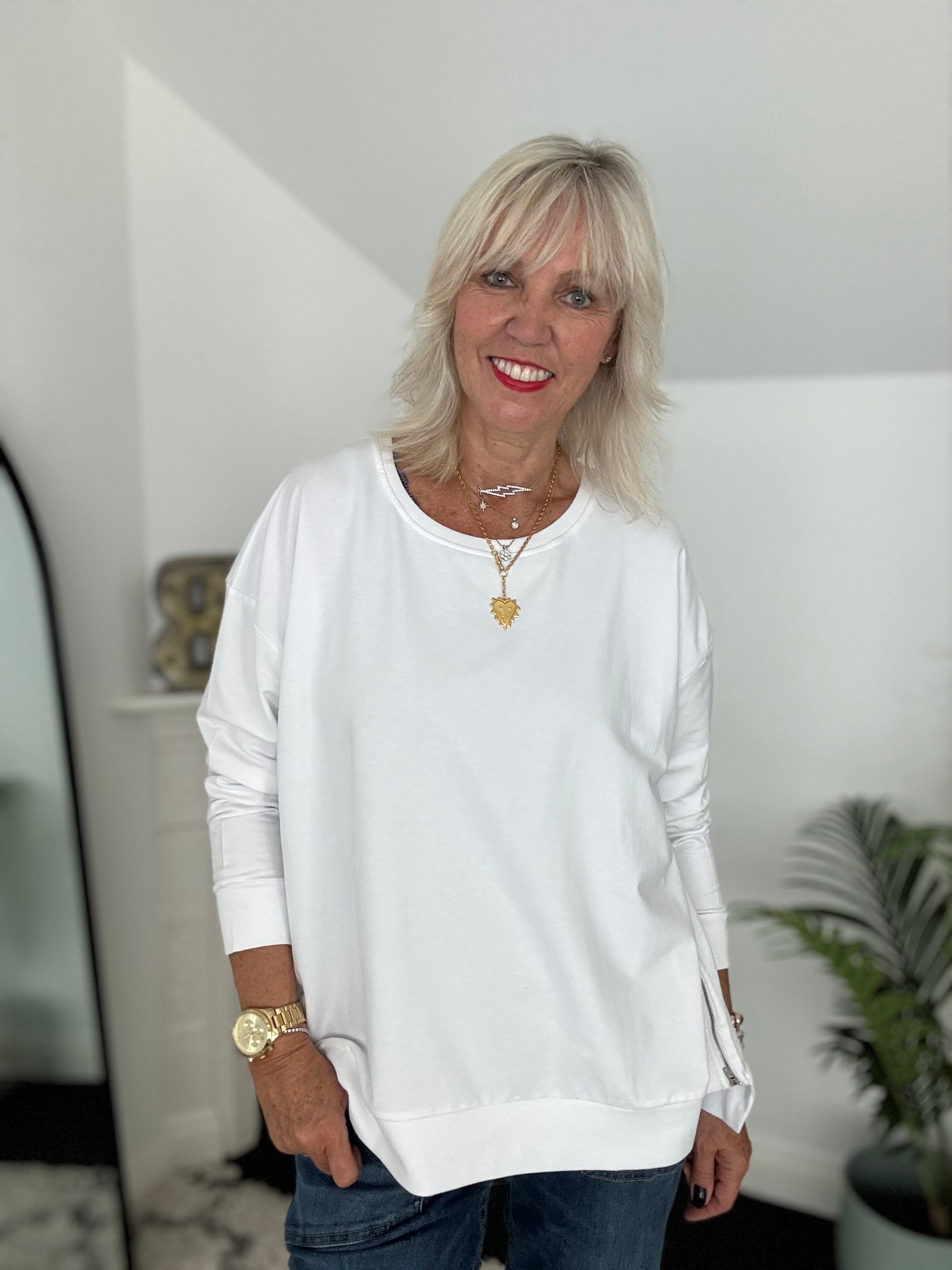 Zipped Sweatshirt in White