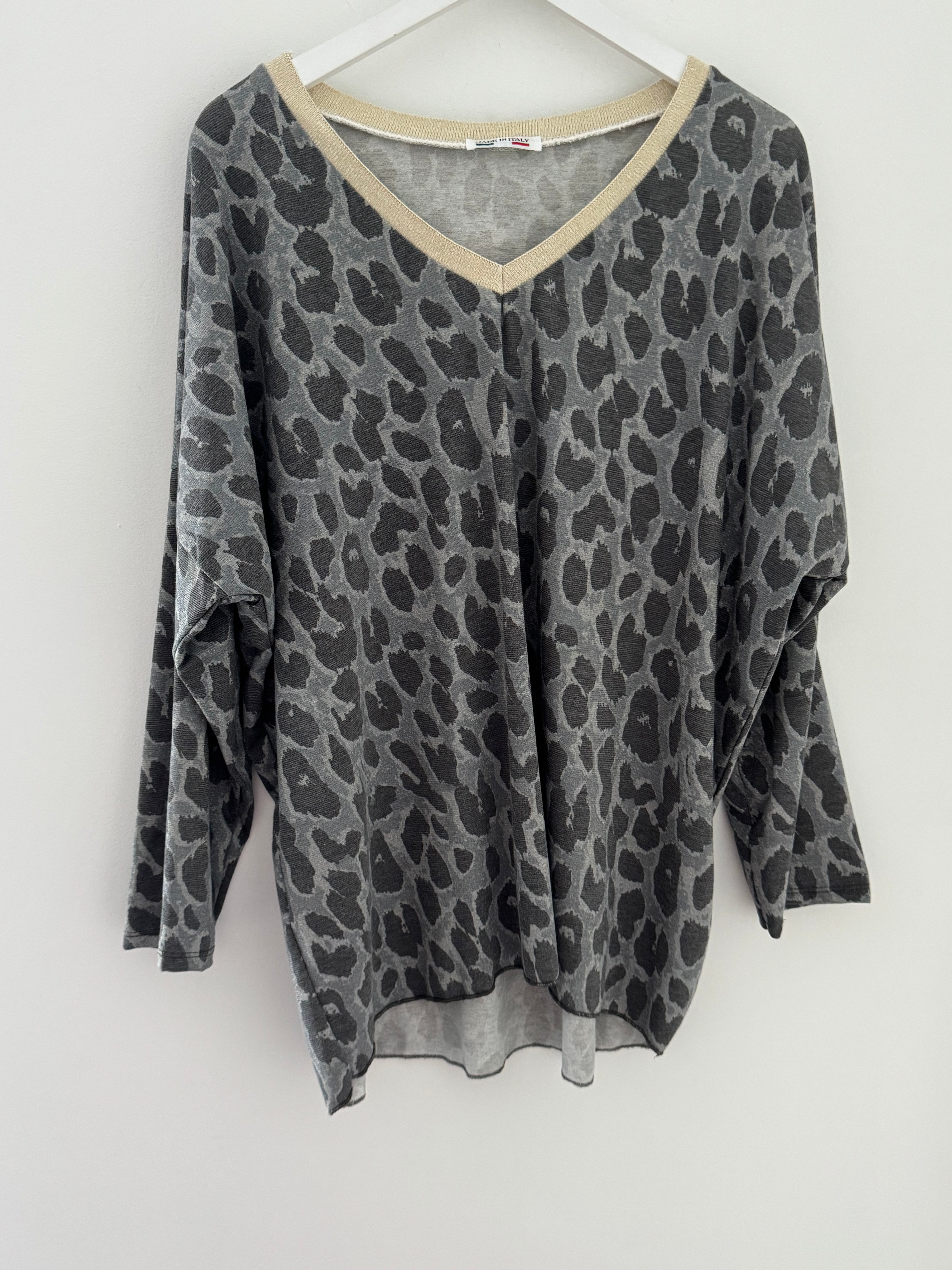 Oversized Leopard Print Top in Grey