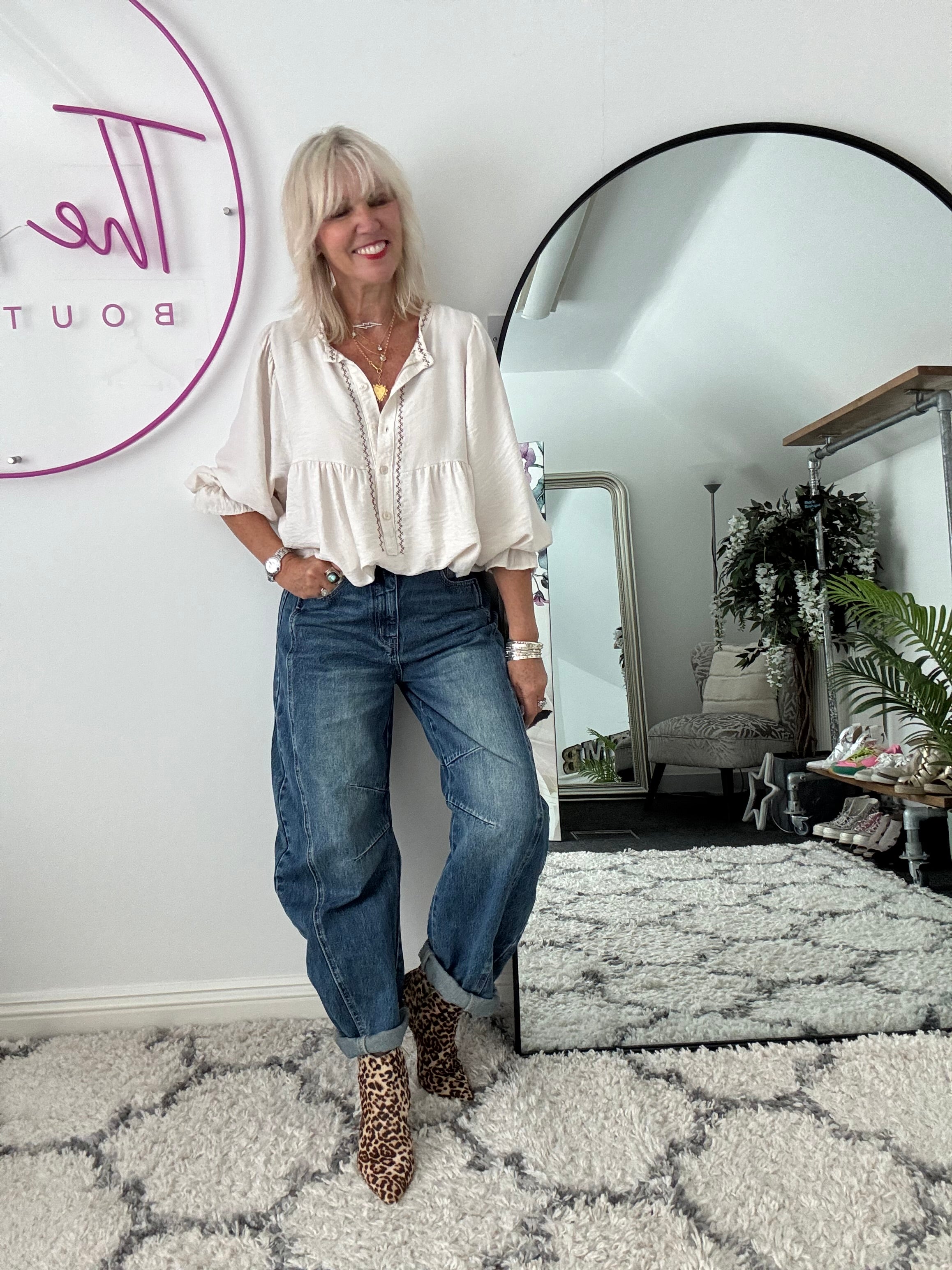 Barrel Leg Jeans with Elasticated Waist