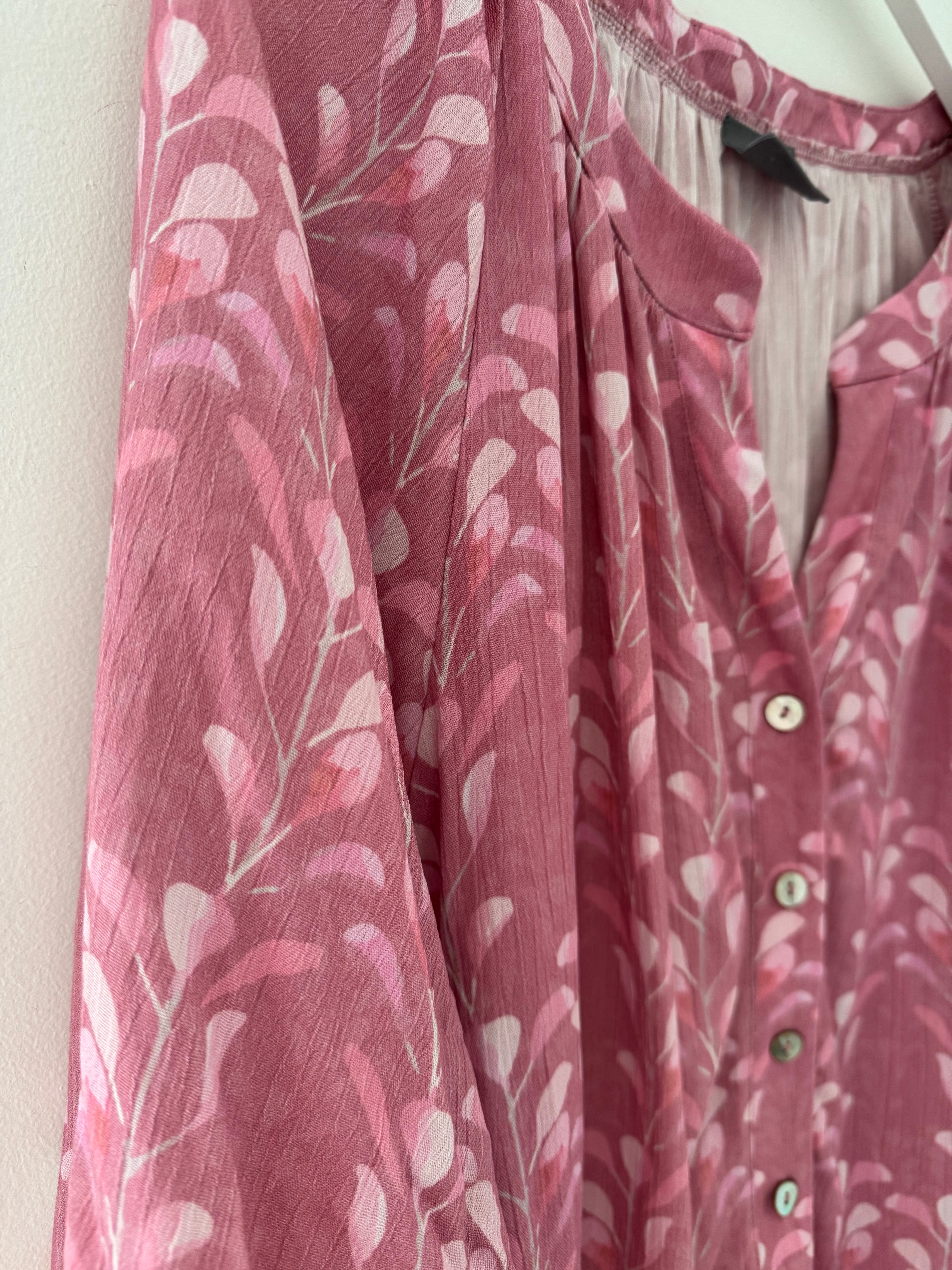 Leaf Print Blouse in Pink