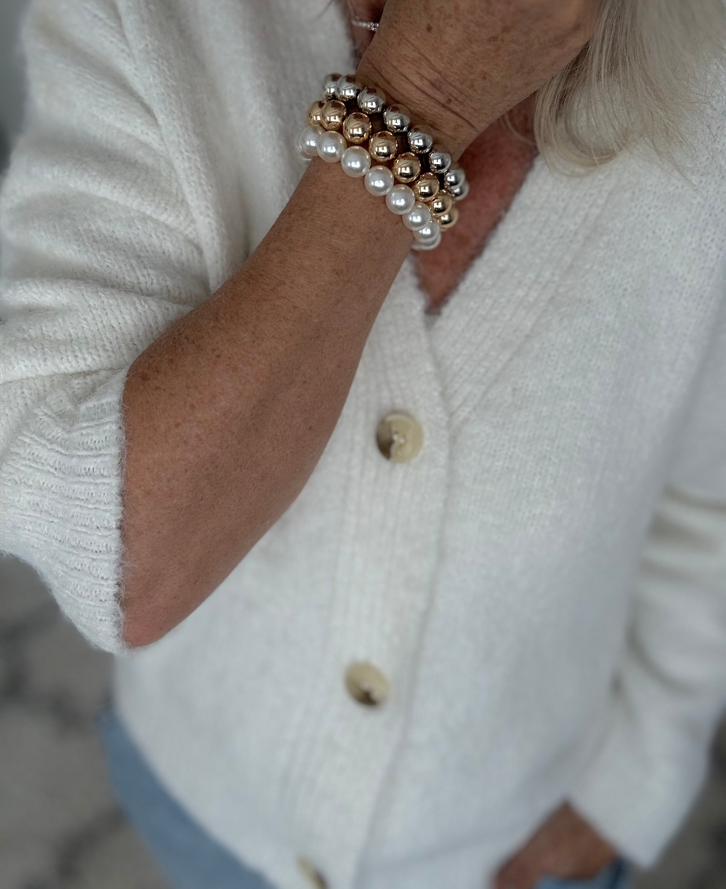 Pearl Ball Bead Bracelet