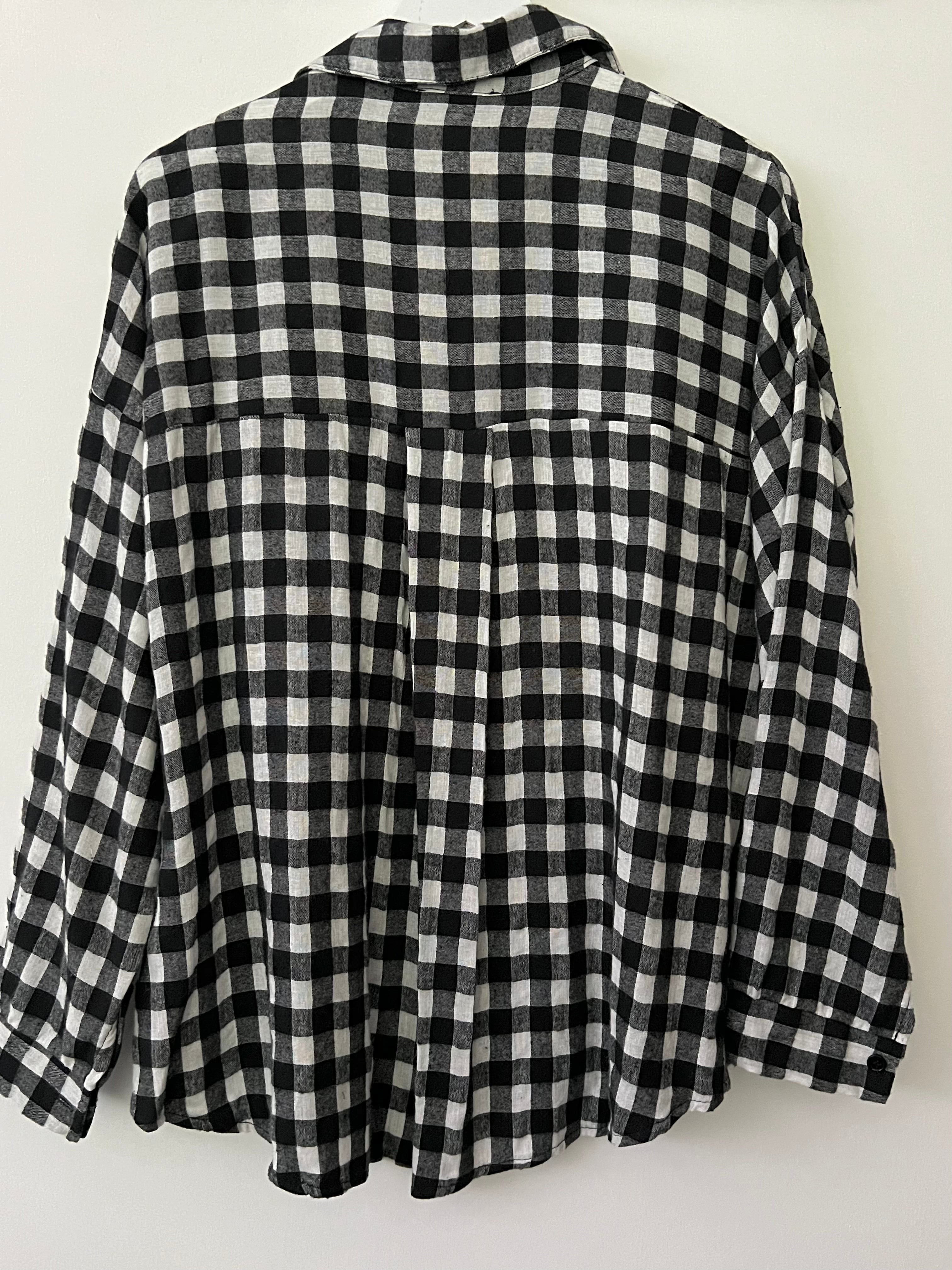 Check Rosette Shirt in Black & White
