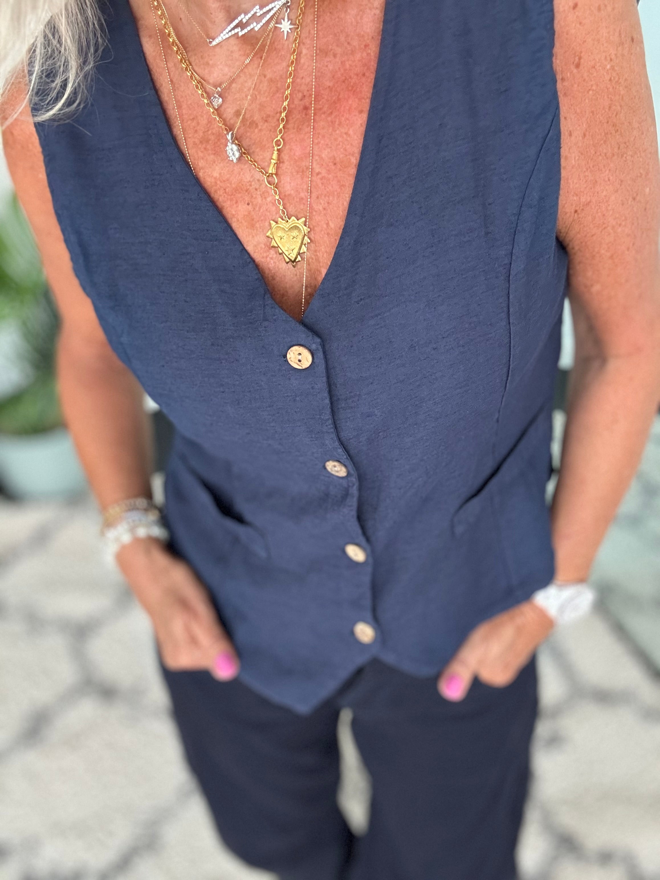 Linen Mix Waistcoat in Navy