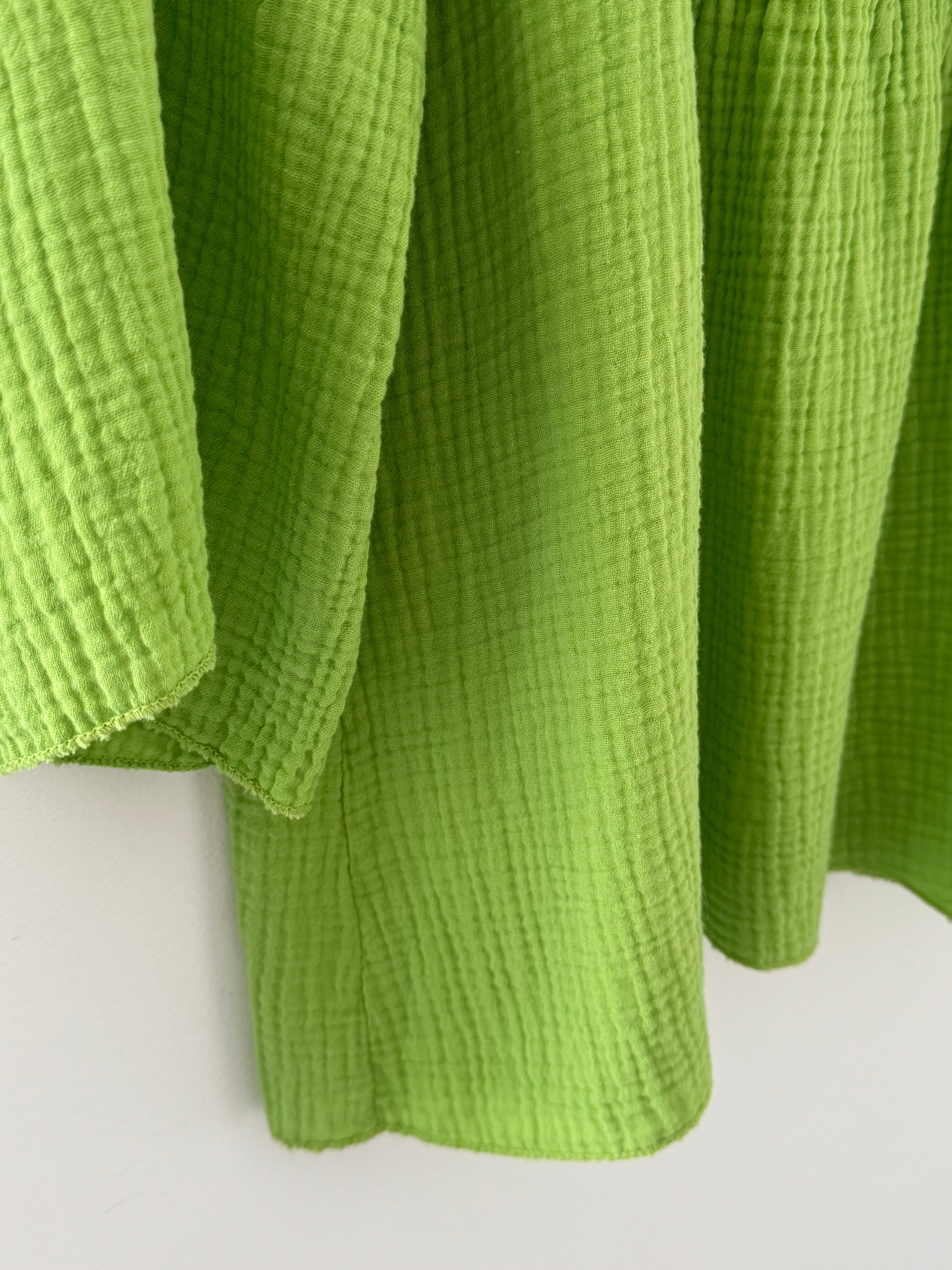 Cheesecloth Folk Blouse in Green