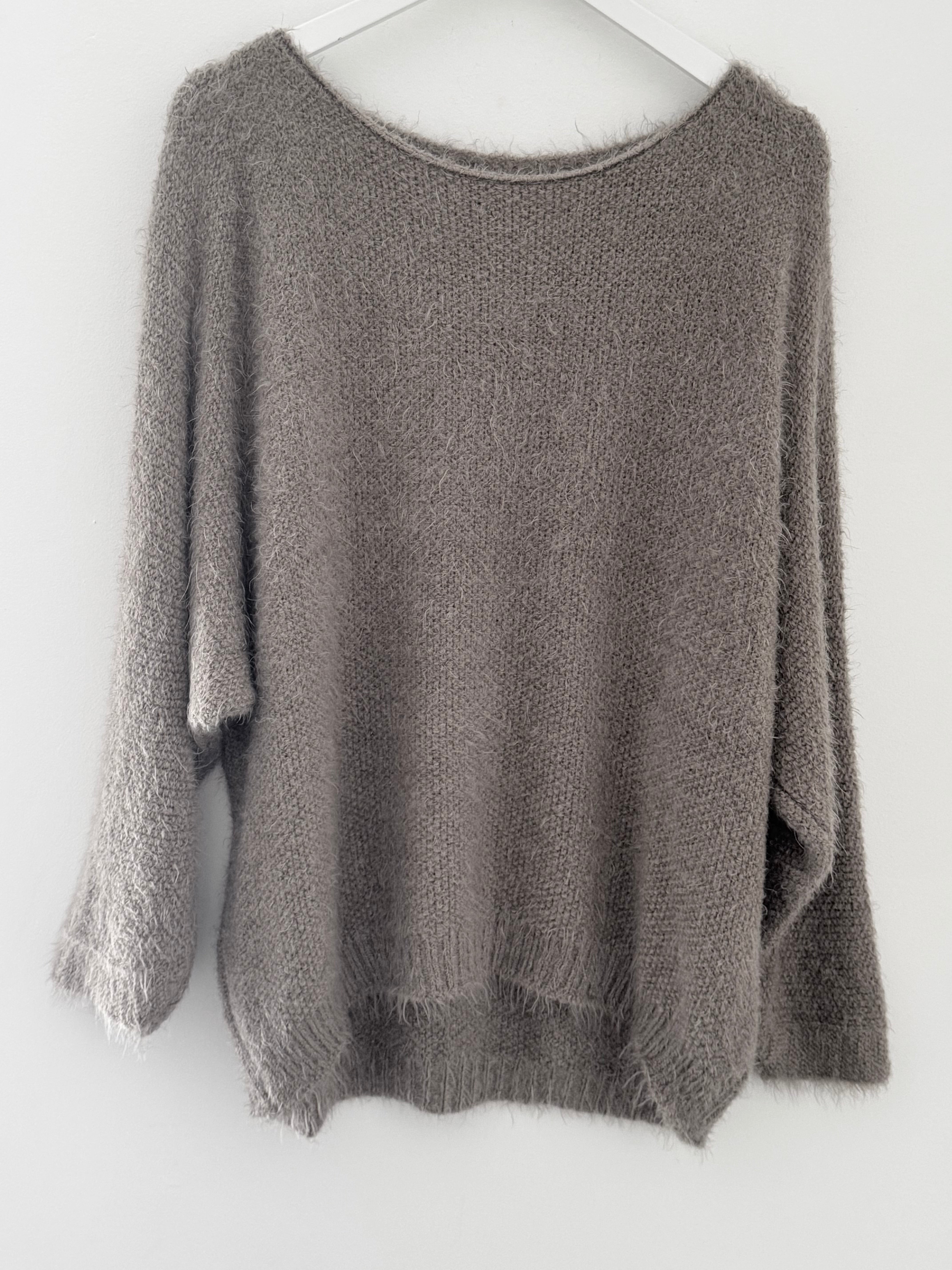 Luxe Fluffy Jumper in Mocha