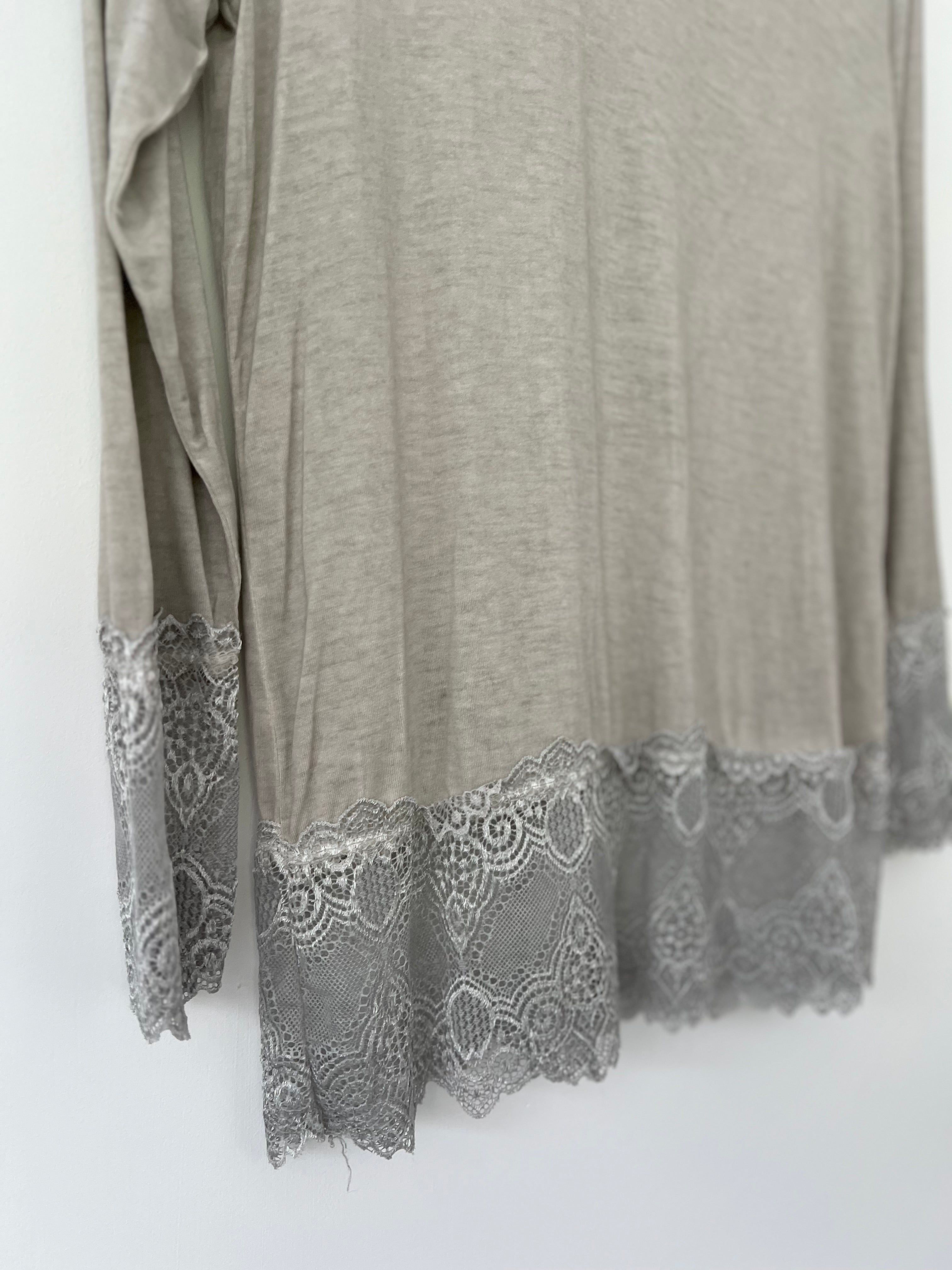 Luxe Base Top with Lace Trim in Pebble Grey