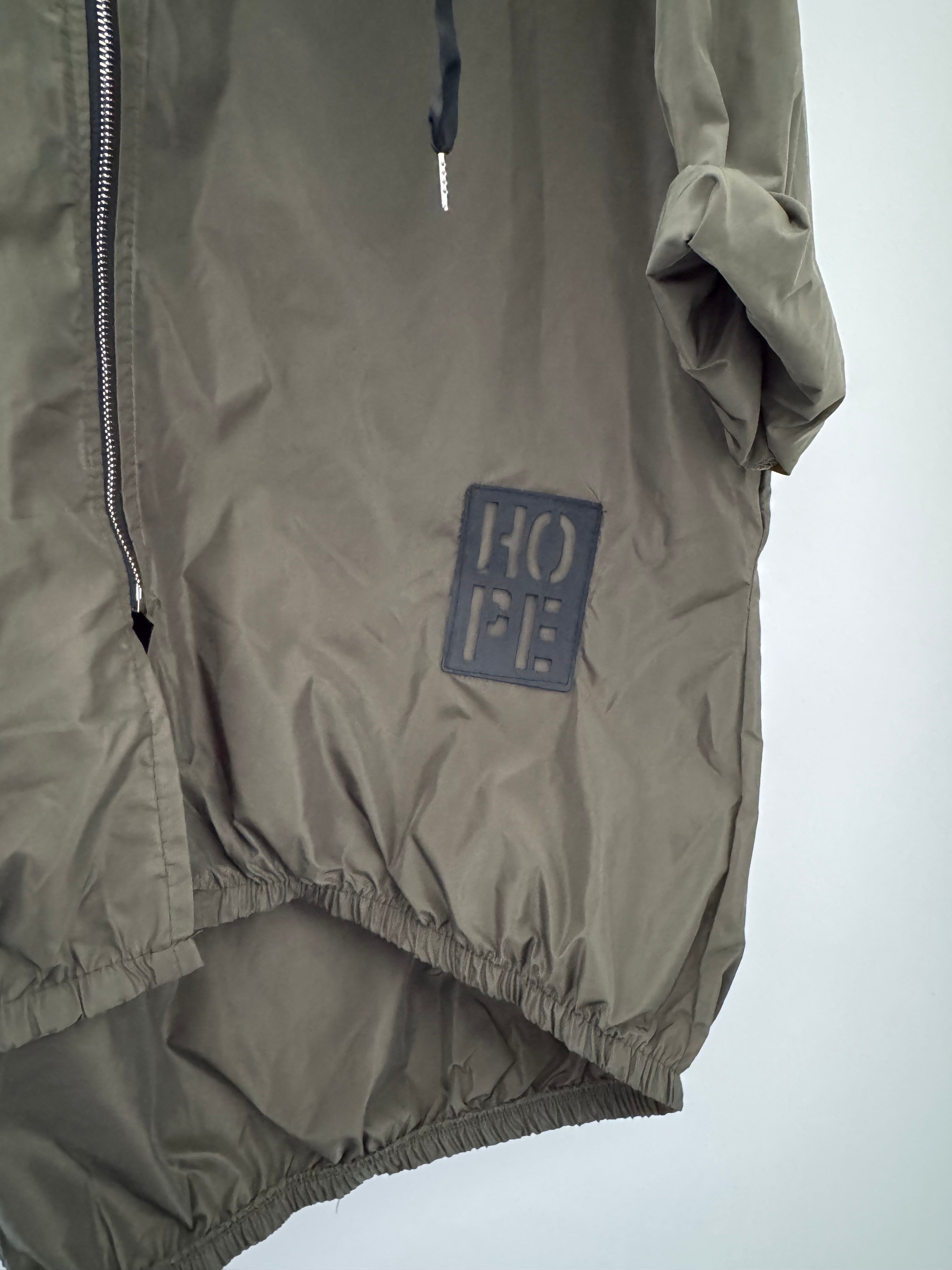Hooded Zipped Parka in Dark Khaki