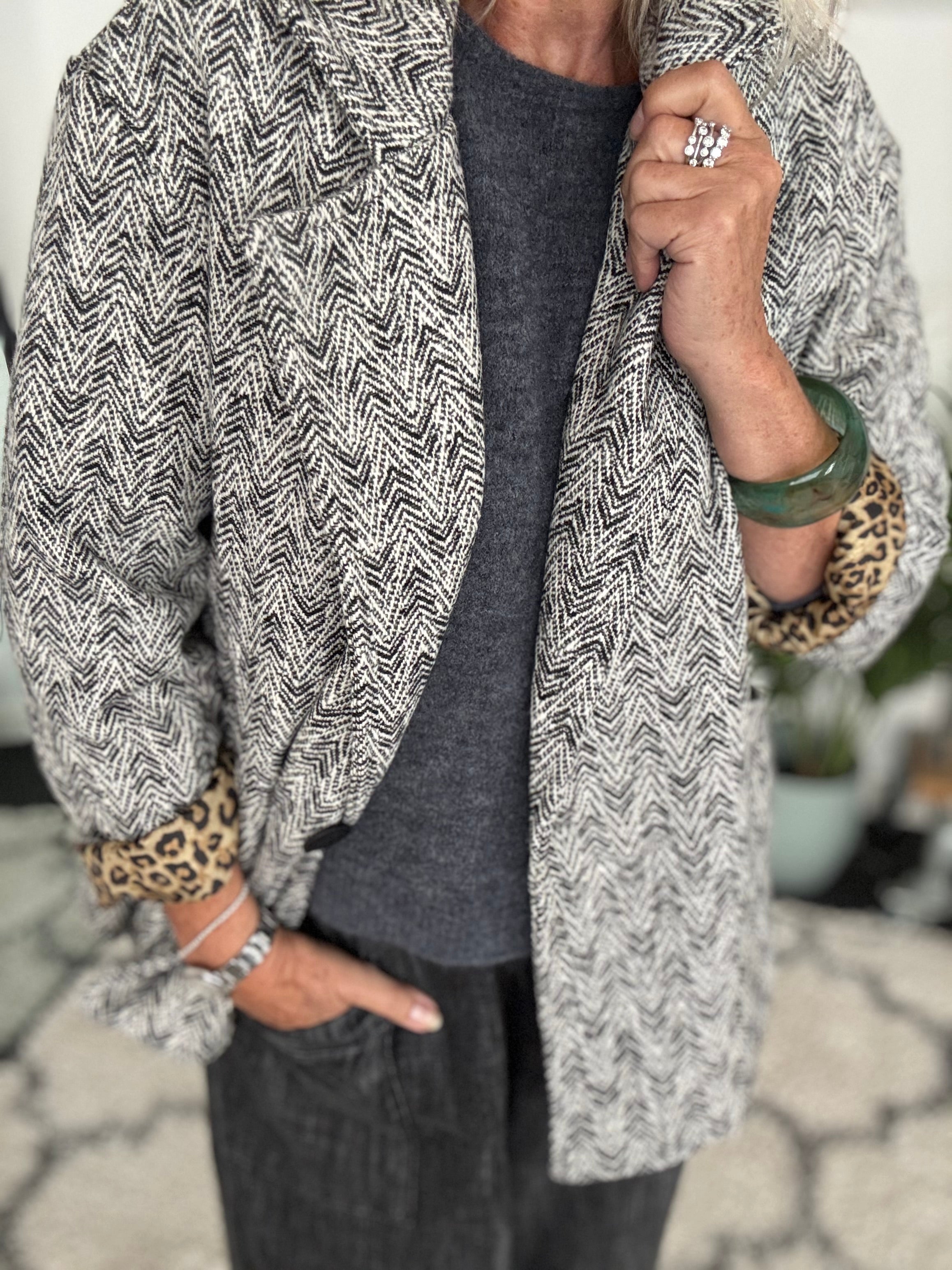 Grey Tweed Boyfriend Jacket with Leopard Lining