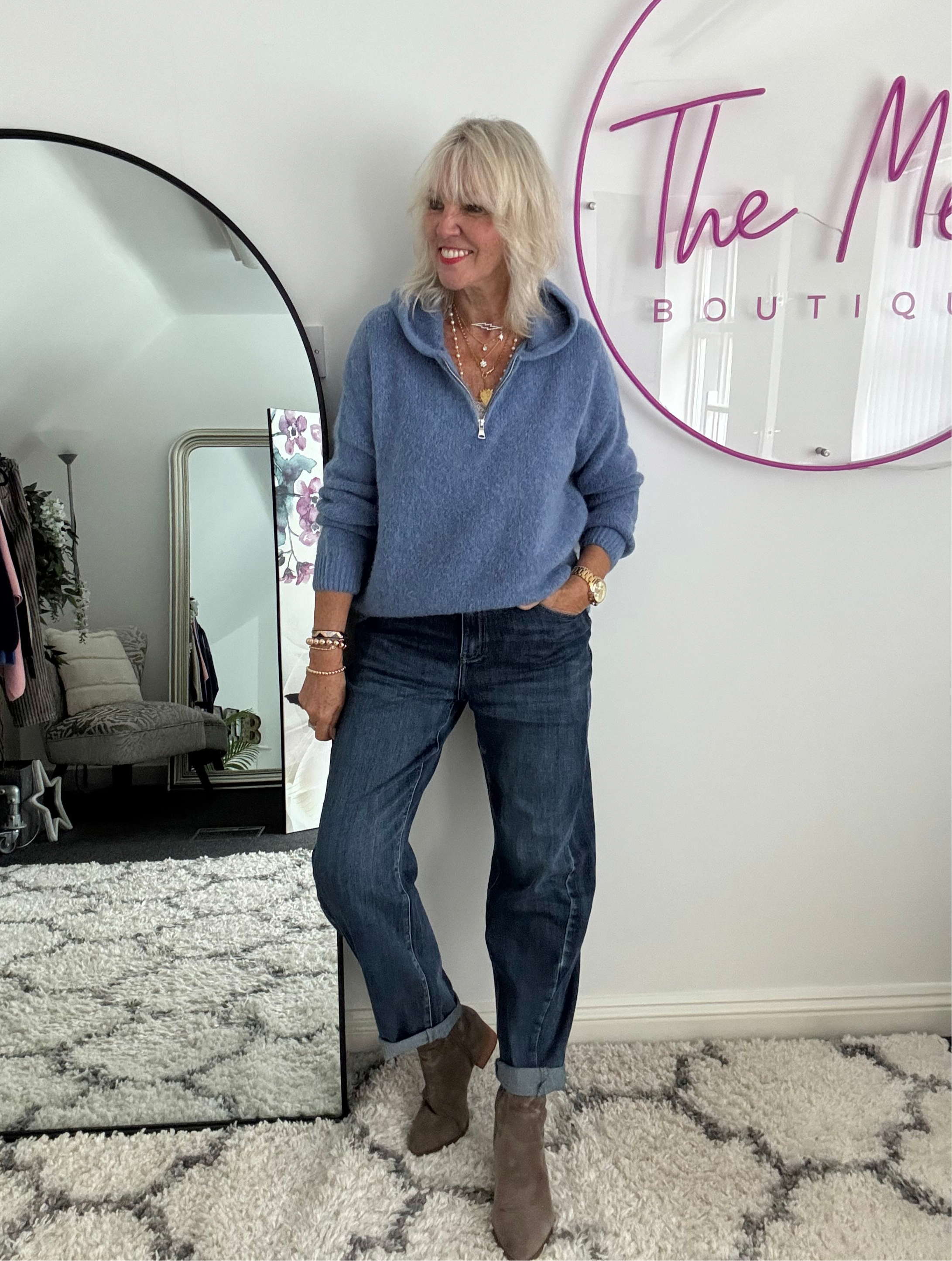 Stretch Boyfriend Jeans in Mid Denim