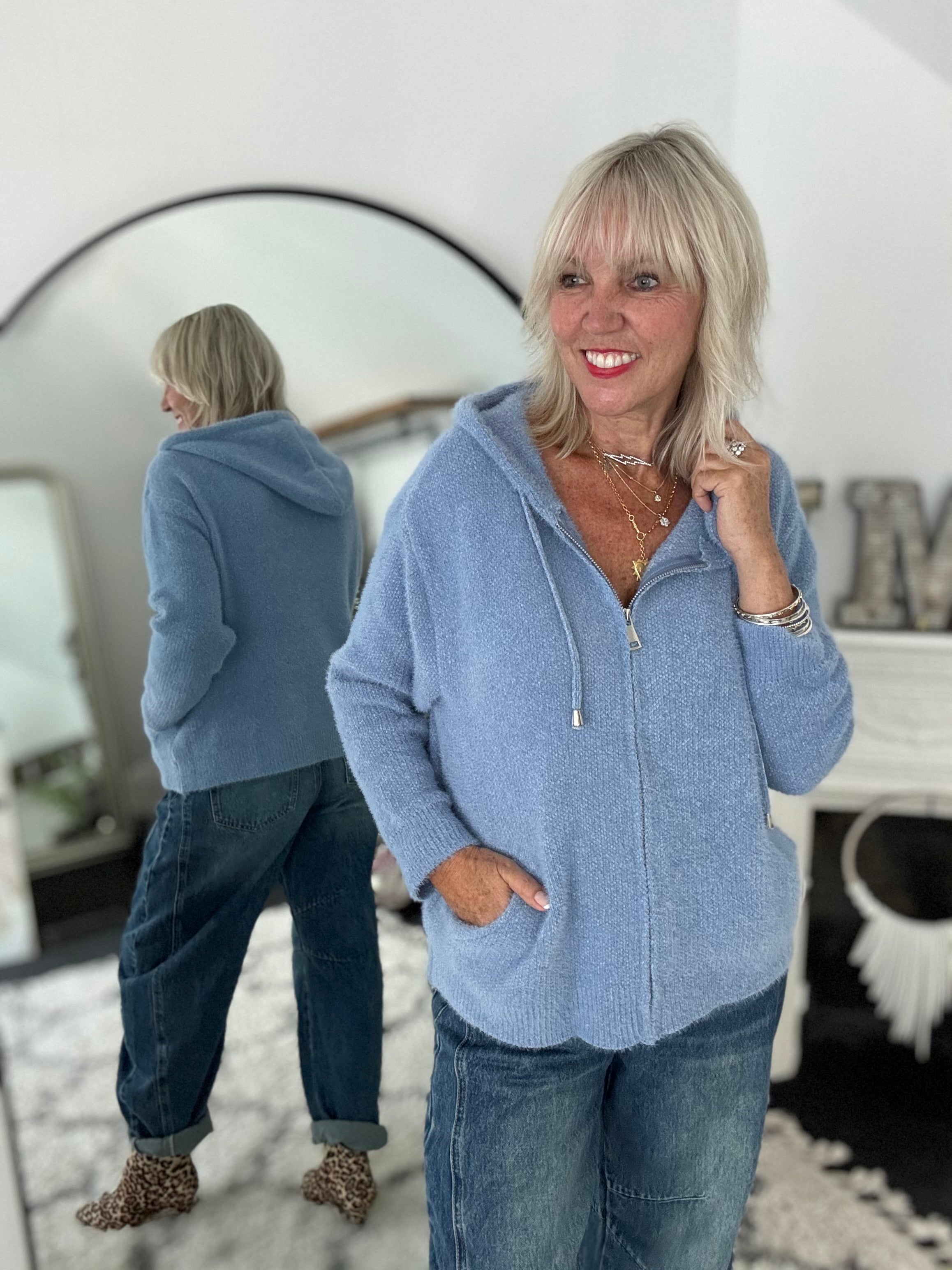 Soft Hooded Knit with Pockets in Blue