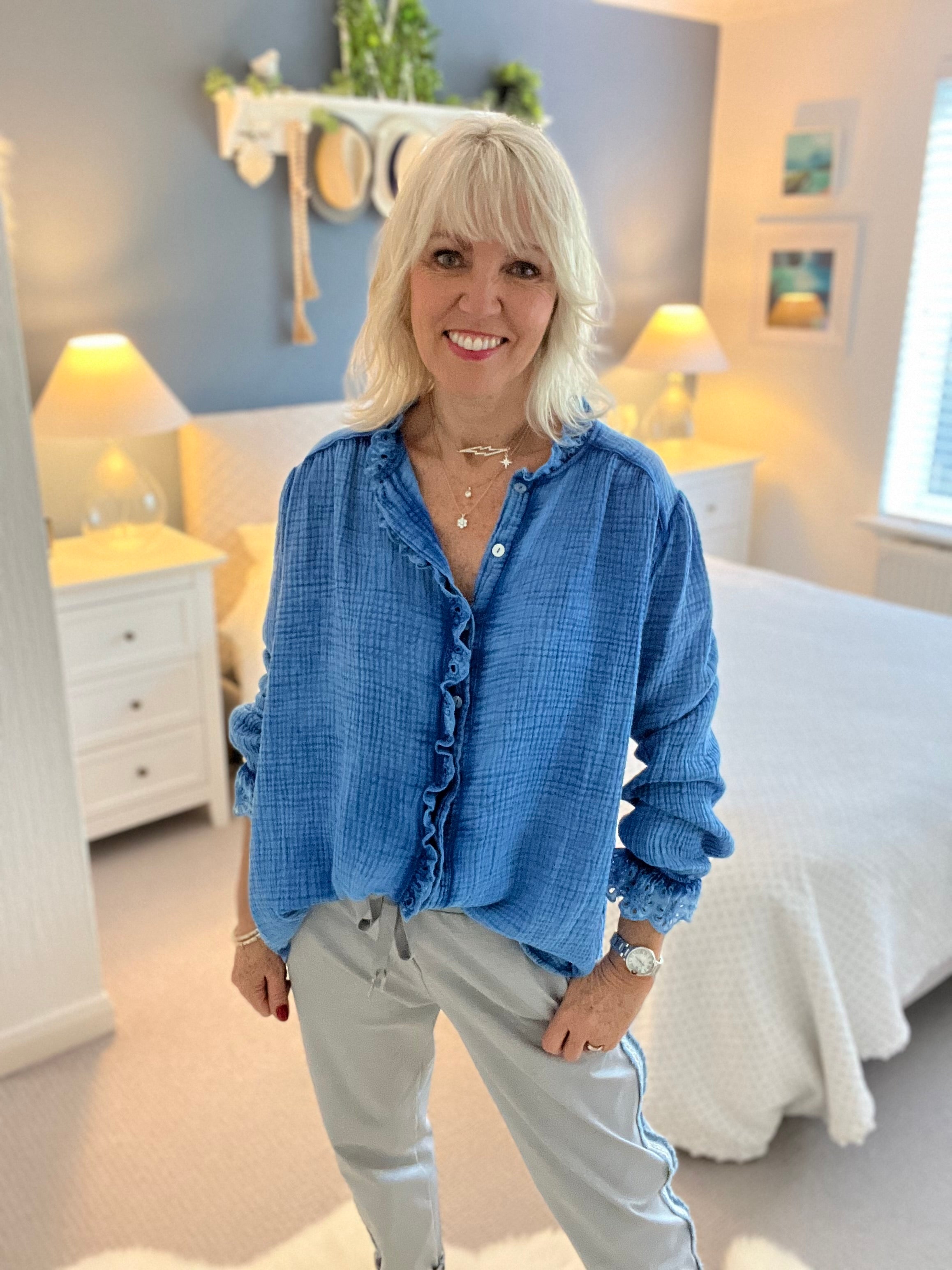 Cheesecloth Shirt in Bright Blue
