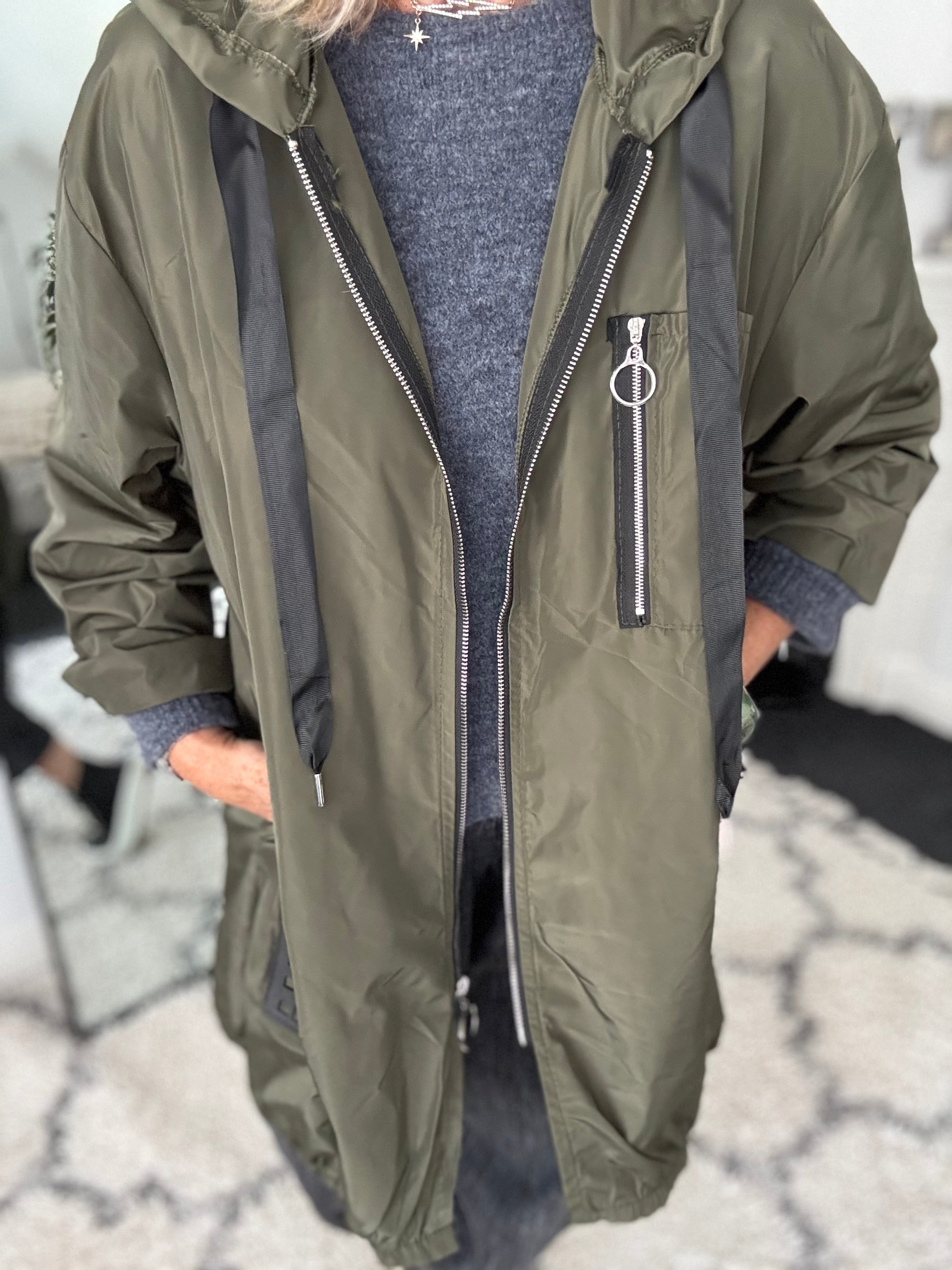 Hooded Zipped Parka in Dark Khaki