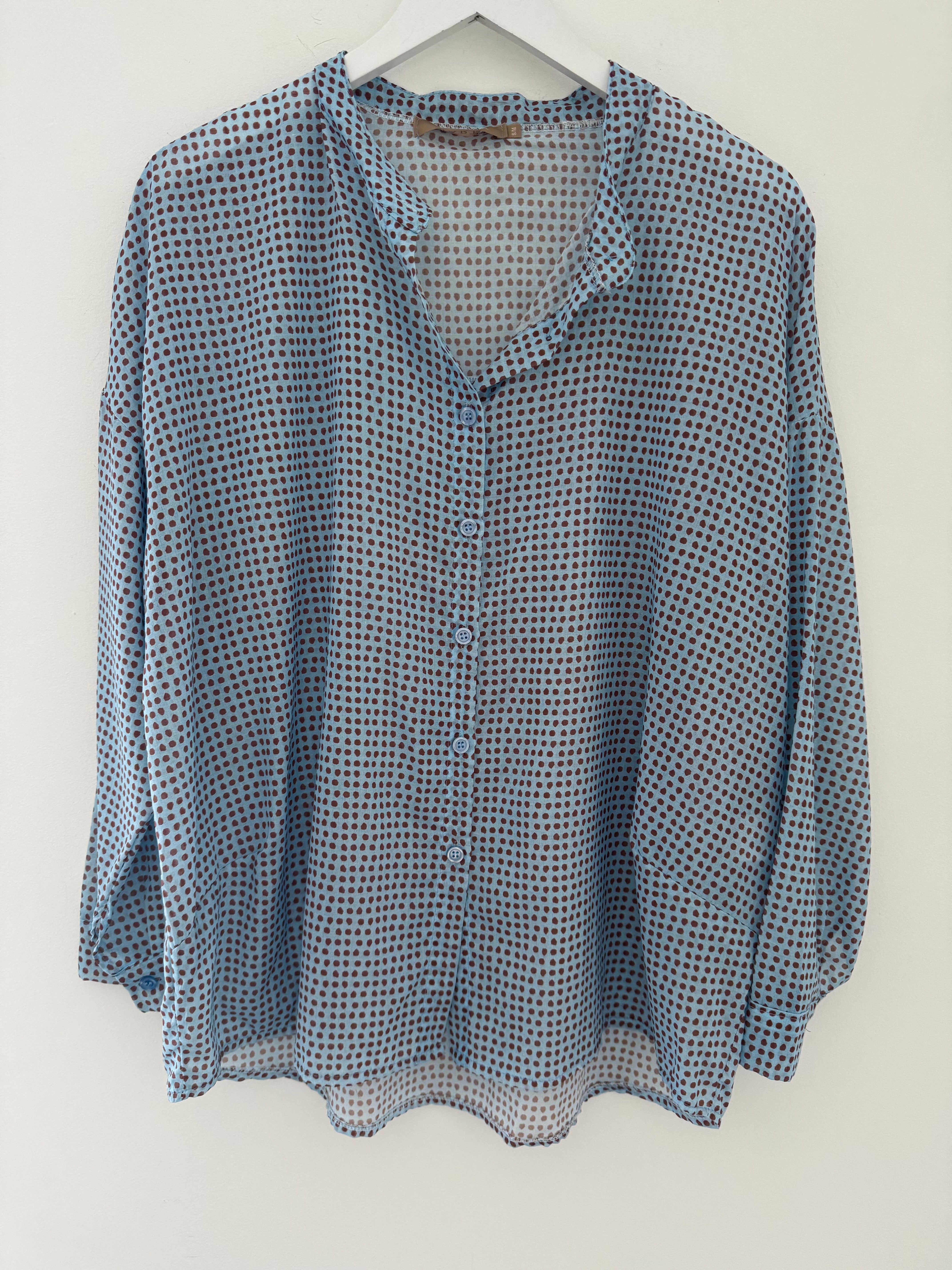 Lawn Cotton Dotty Shirt in Blue & Cocoa