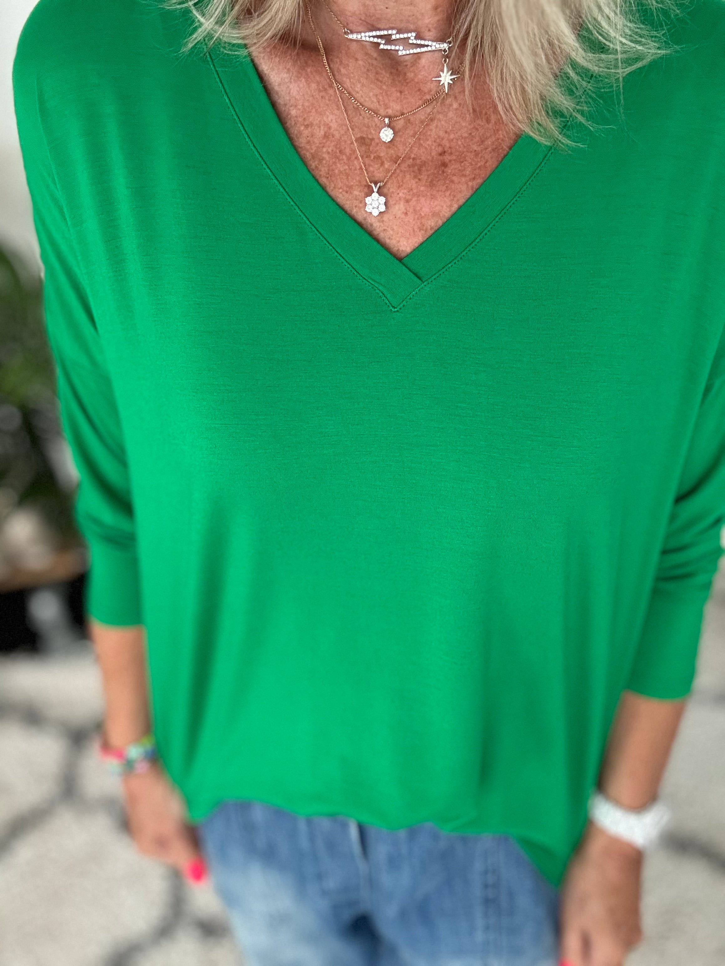 Bamboo Jersey V Neck Top in Emerald