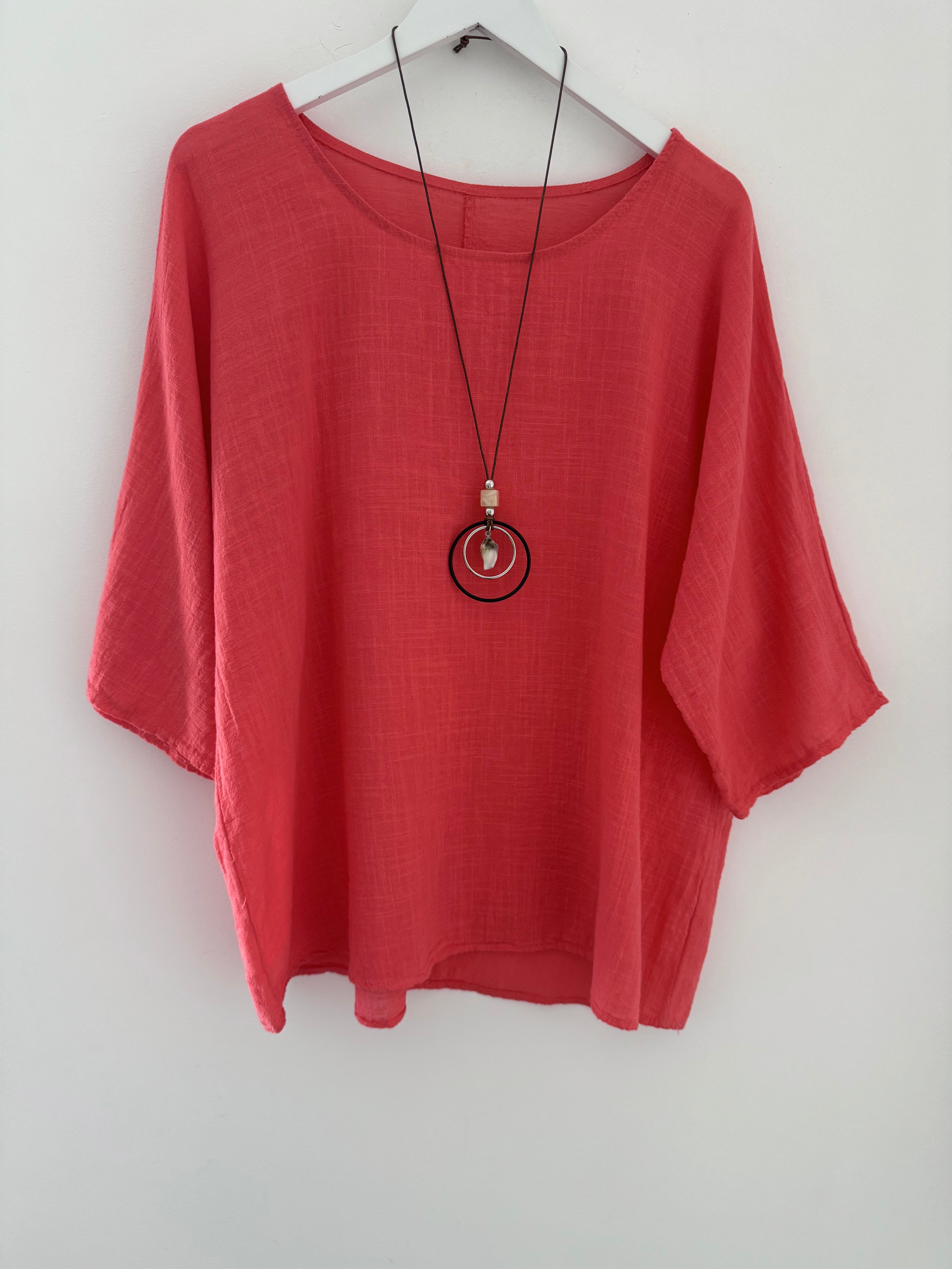 Simple Cotton Scoop Neck Top in Coral