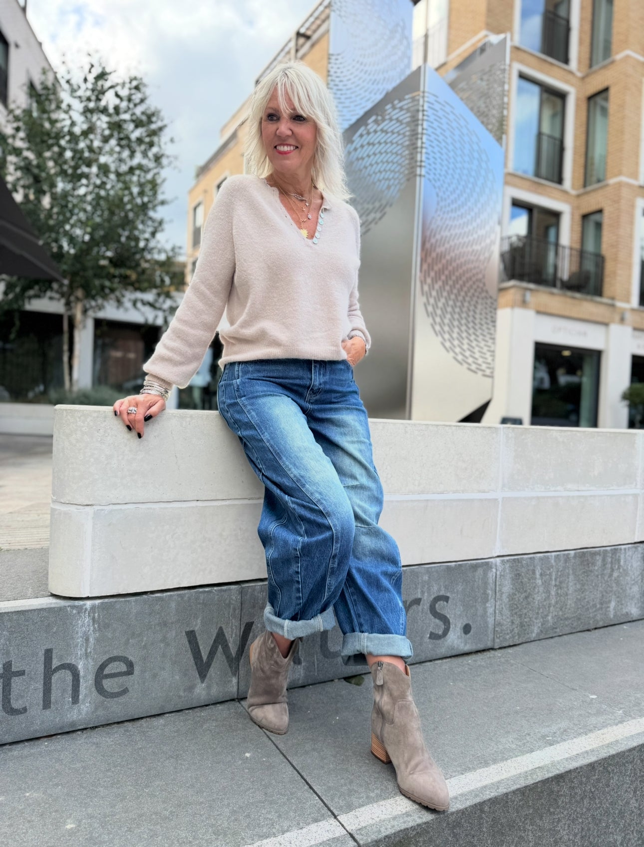 Barrel Leg Jeans with Elasticated Waist