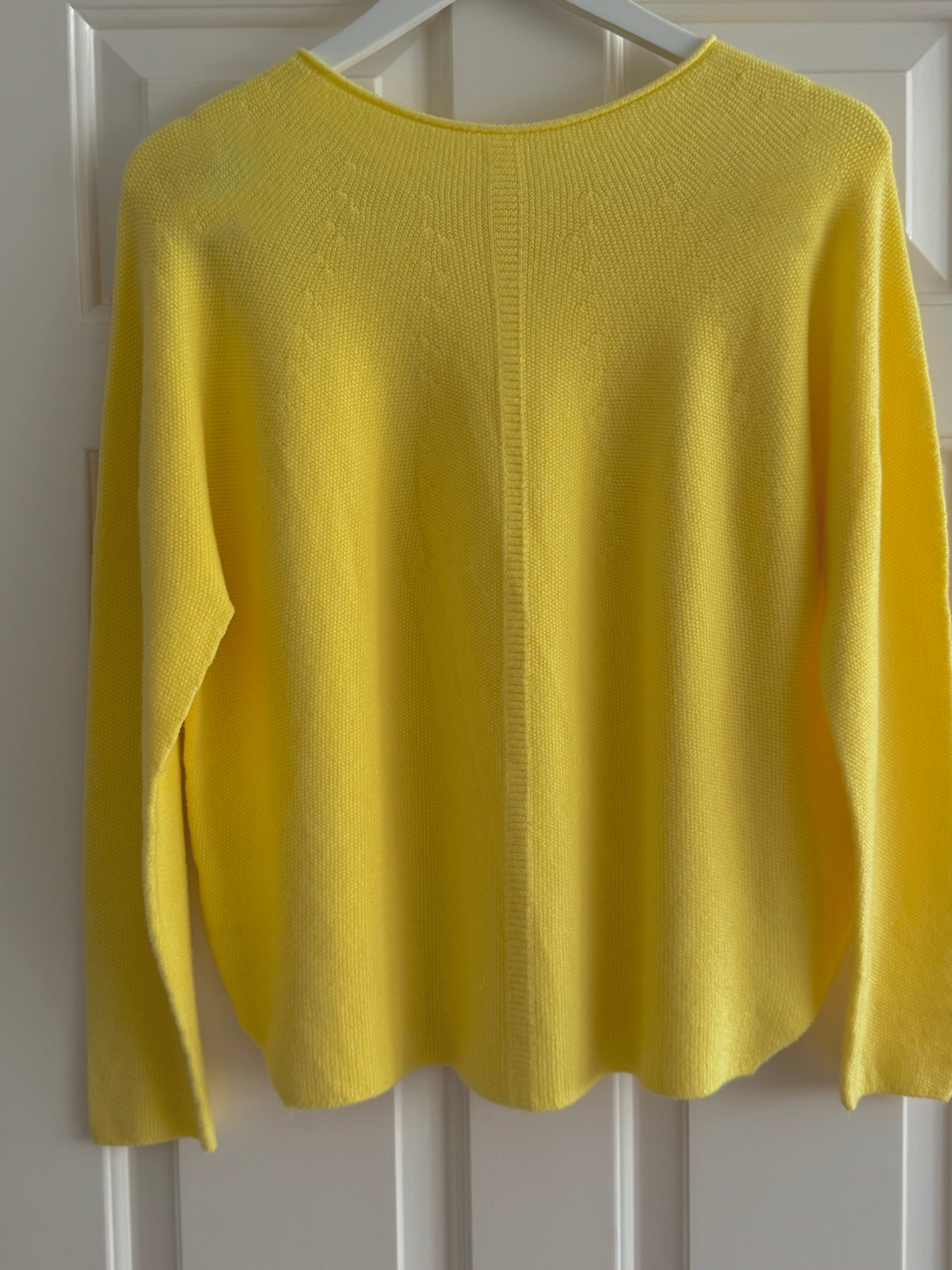 Moss Stitch Jumper with Ladder Back in Yellow