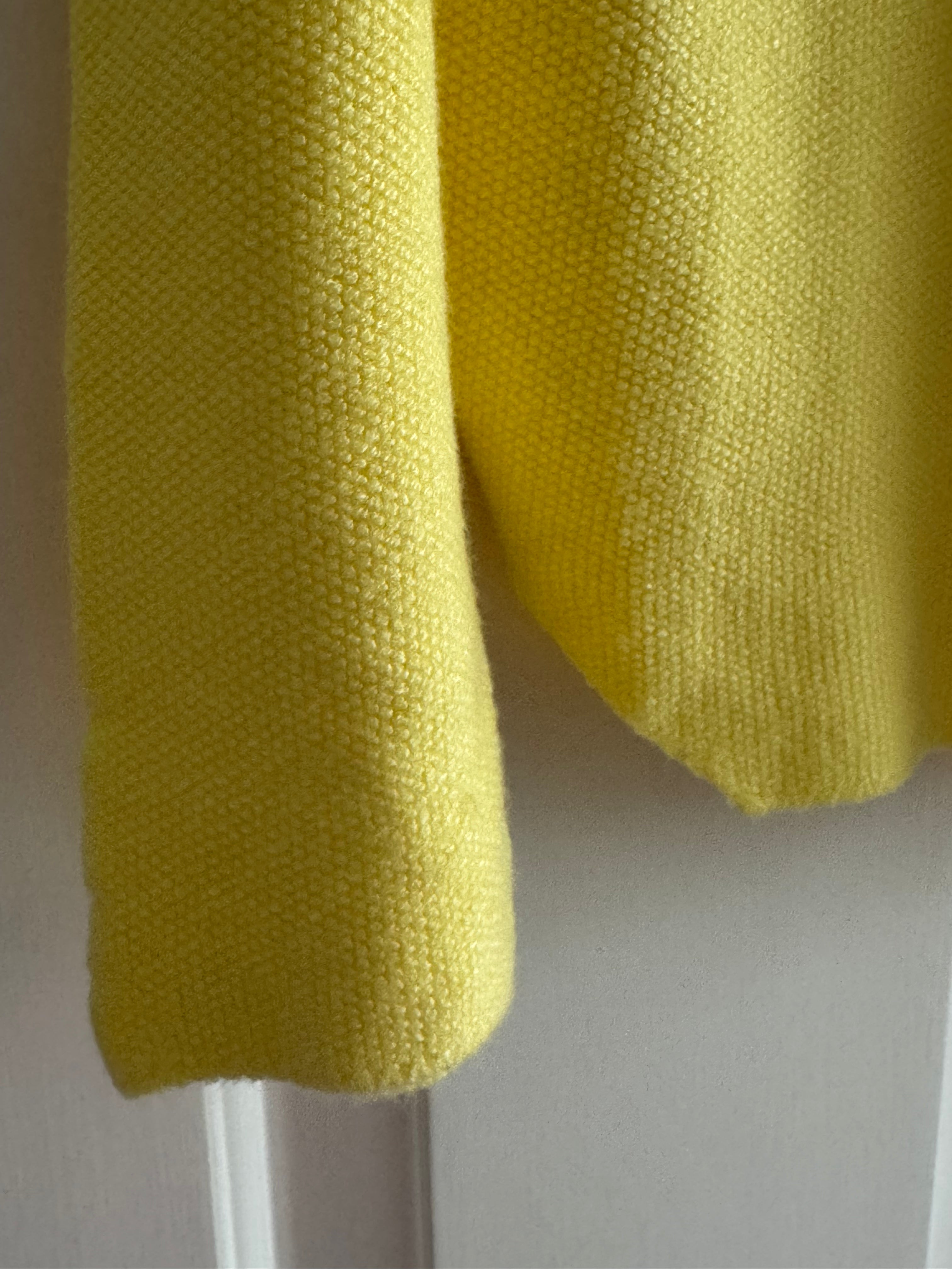 Moss Stitch Jumper with Ladder Back in Yellow