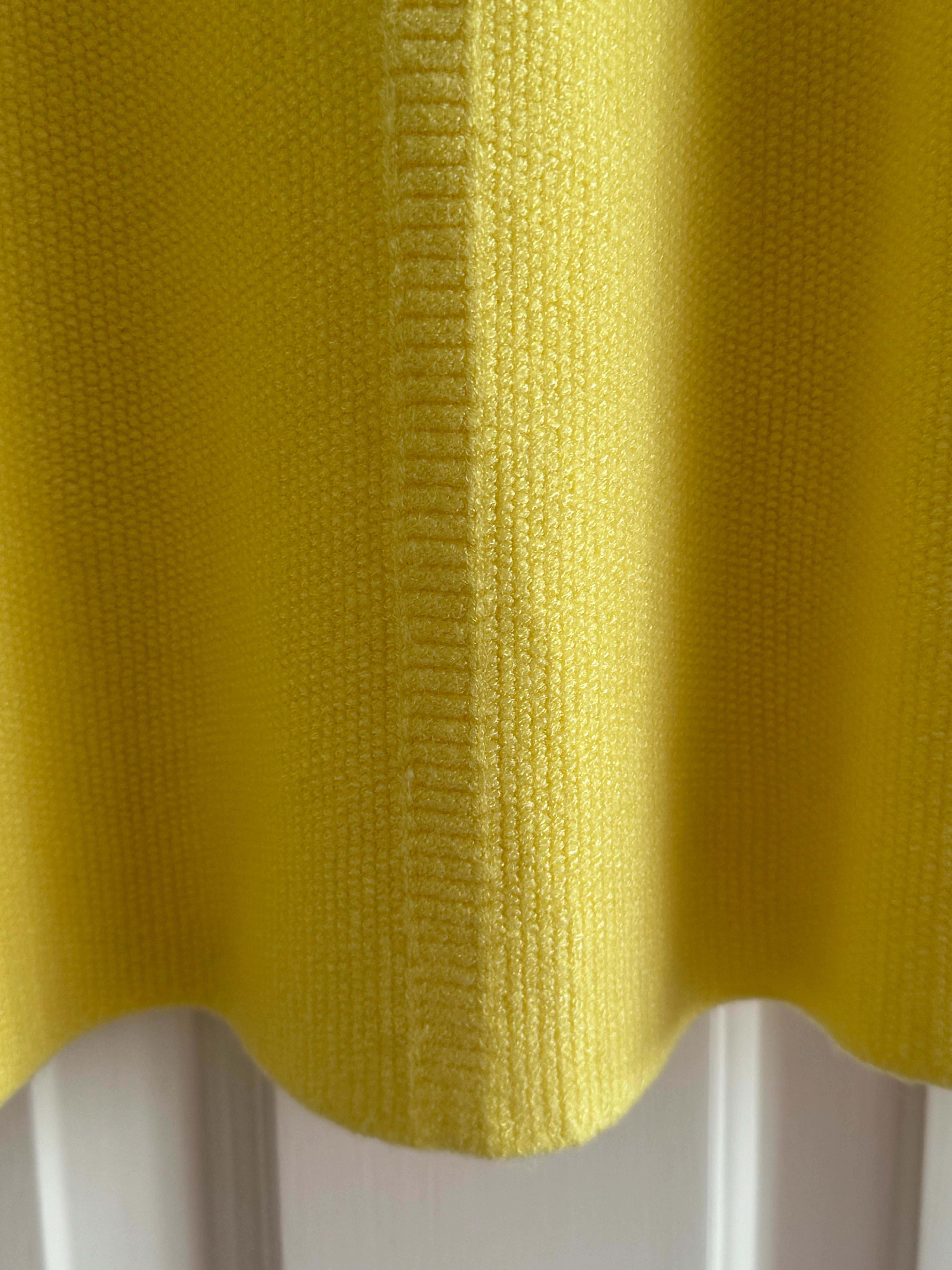 Moss Stitch Jumper with Ladder Back in Yellow