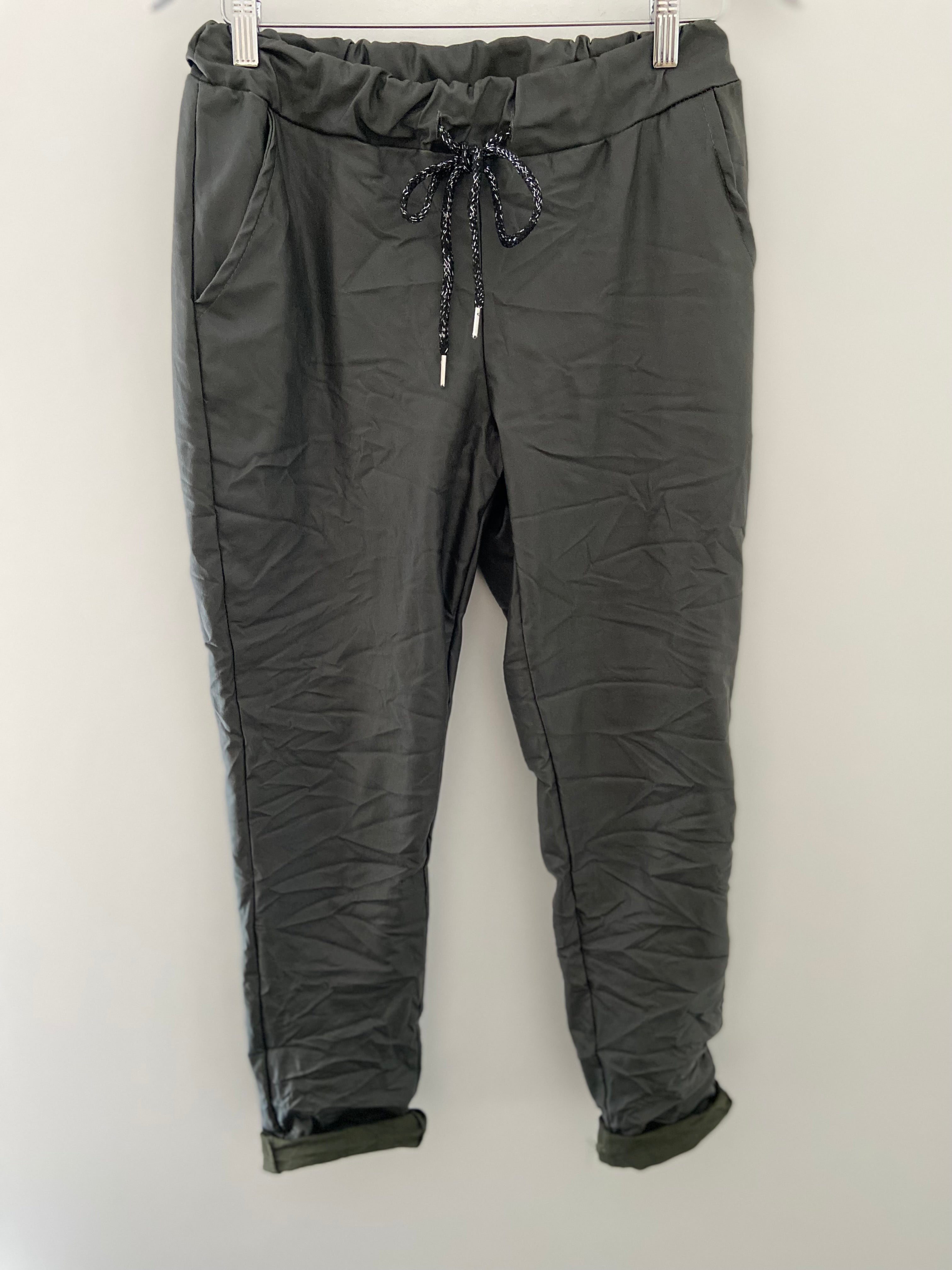 Super Stretch Joggers in Waxed Khaki