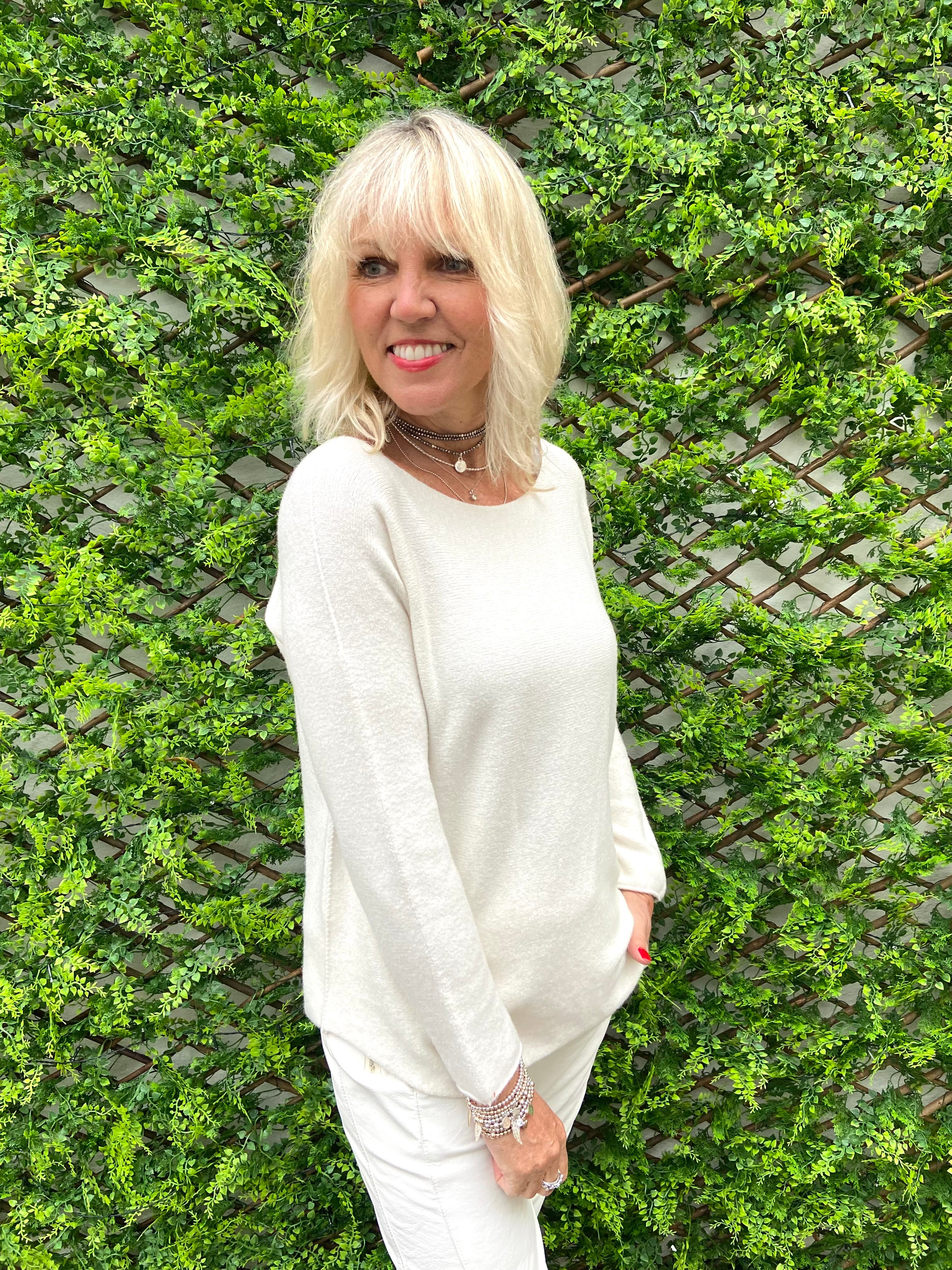 Simple Round Neck Jumper in Ivory