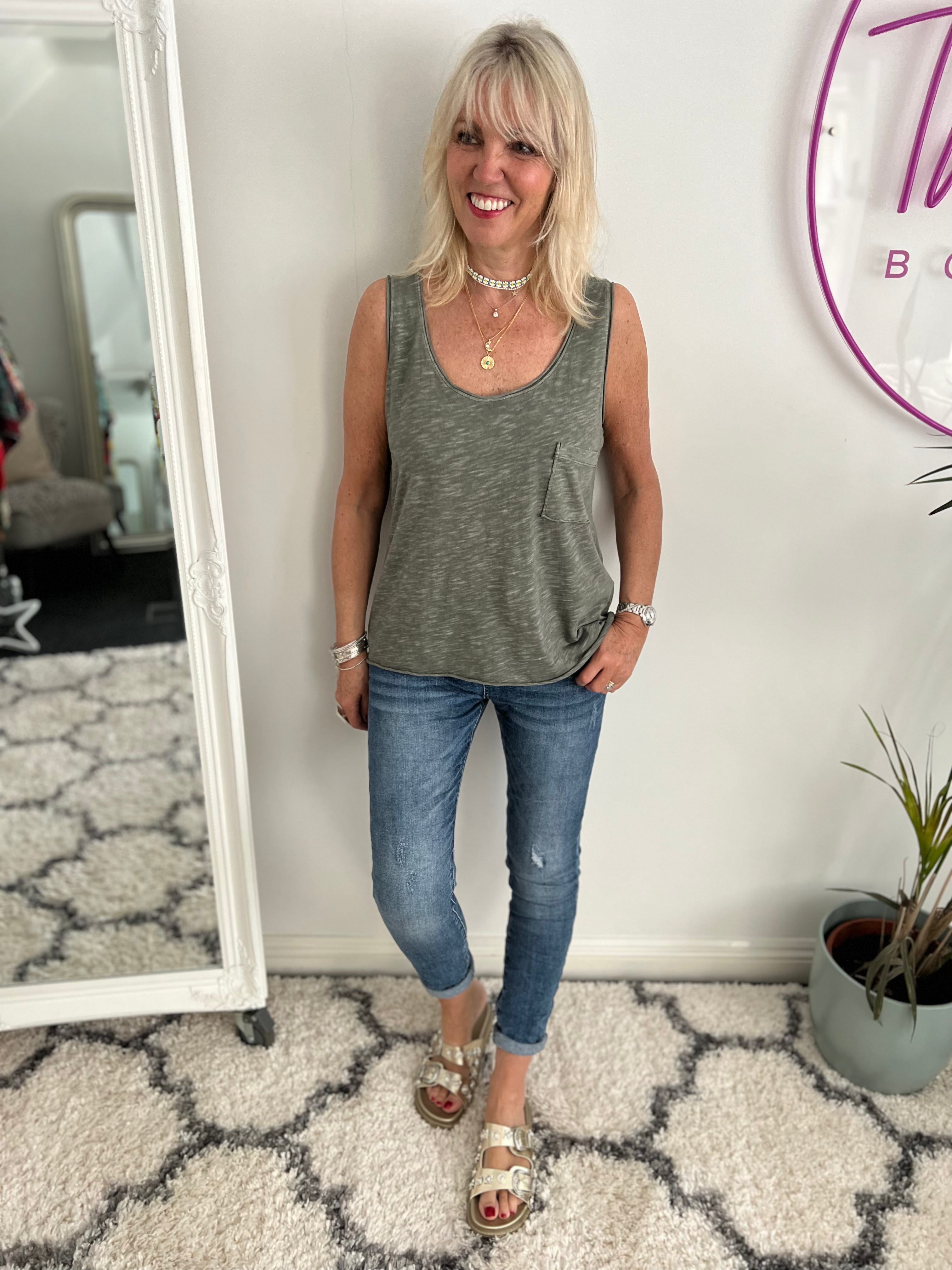Cotton Pocket Vest in Khaki