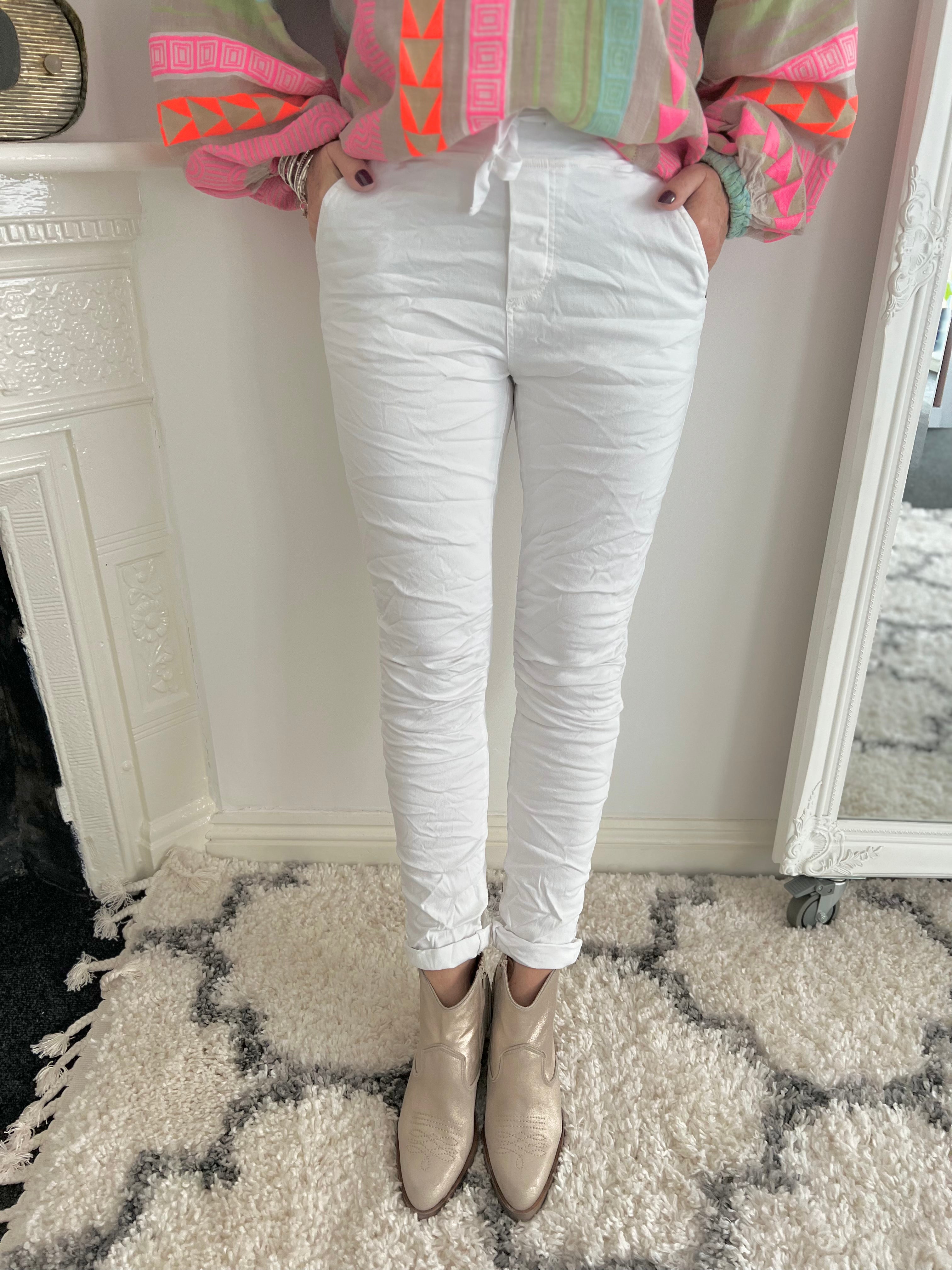Jean Joggers in White