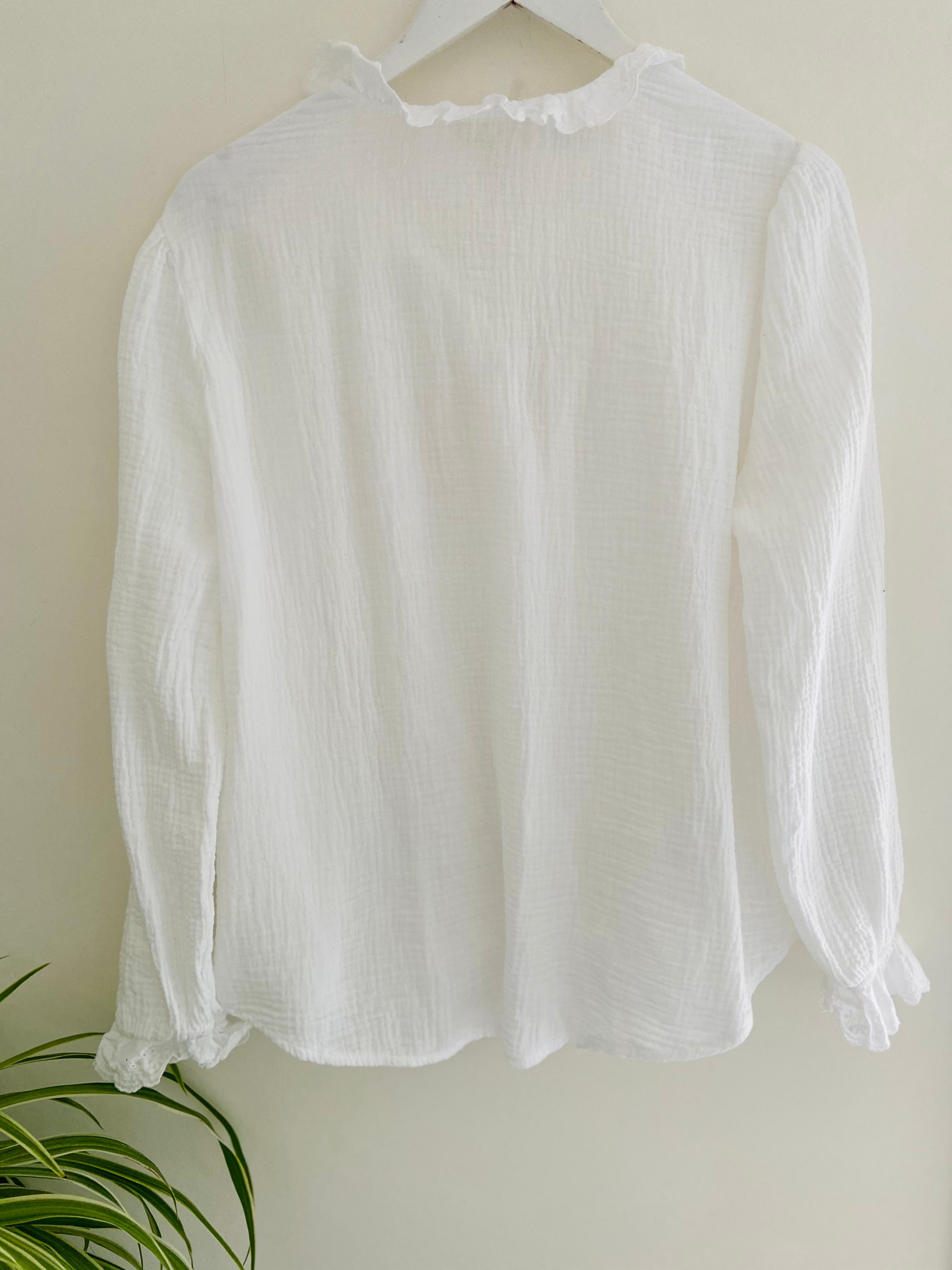 Cheesecloth Shirt in Ivory