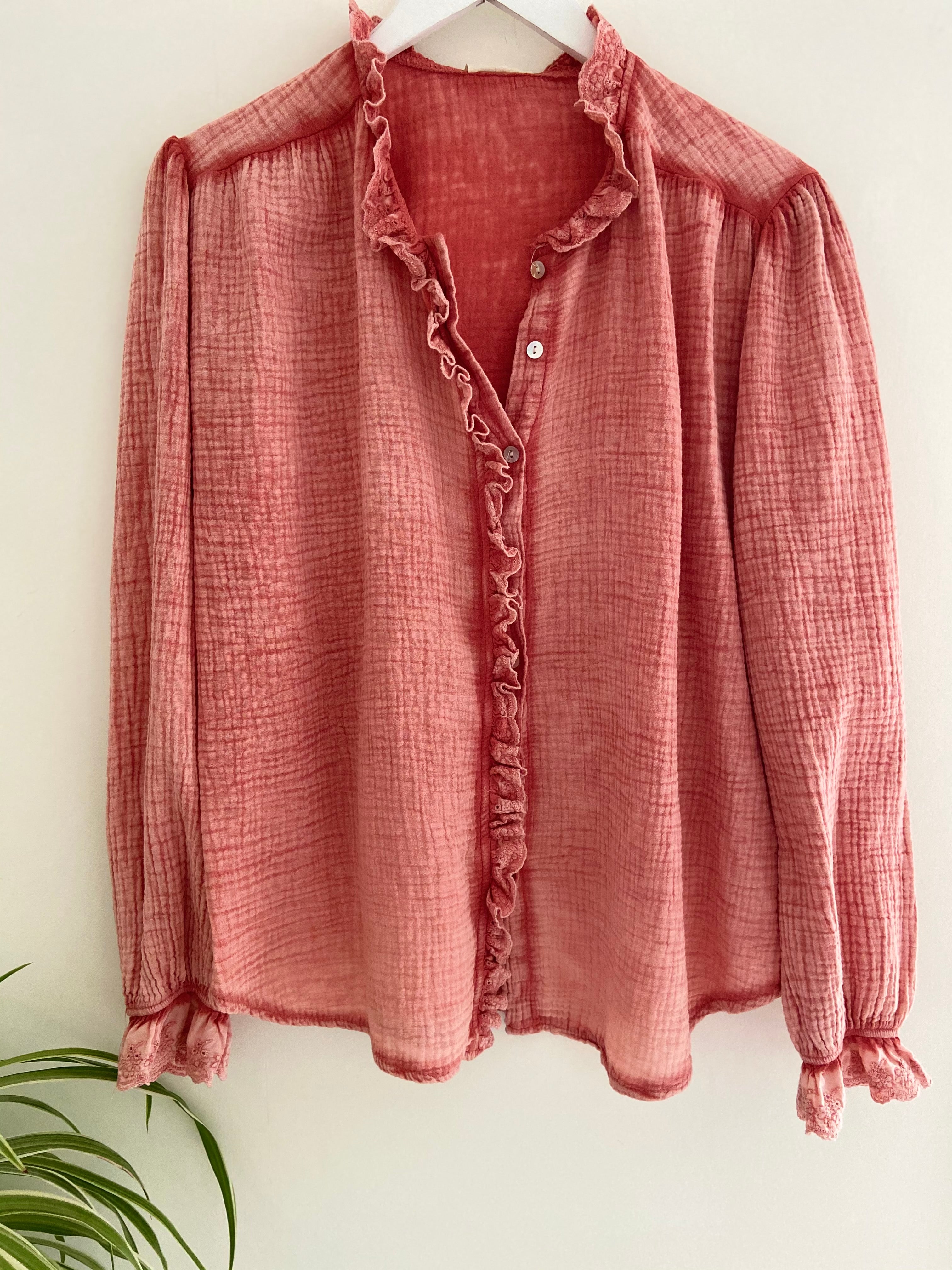 Cheesecloth Shirt in Coral