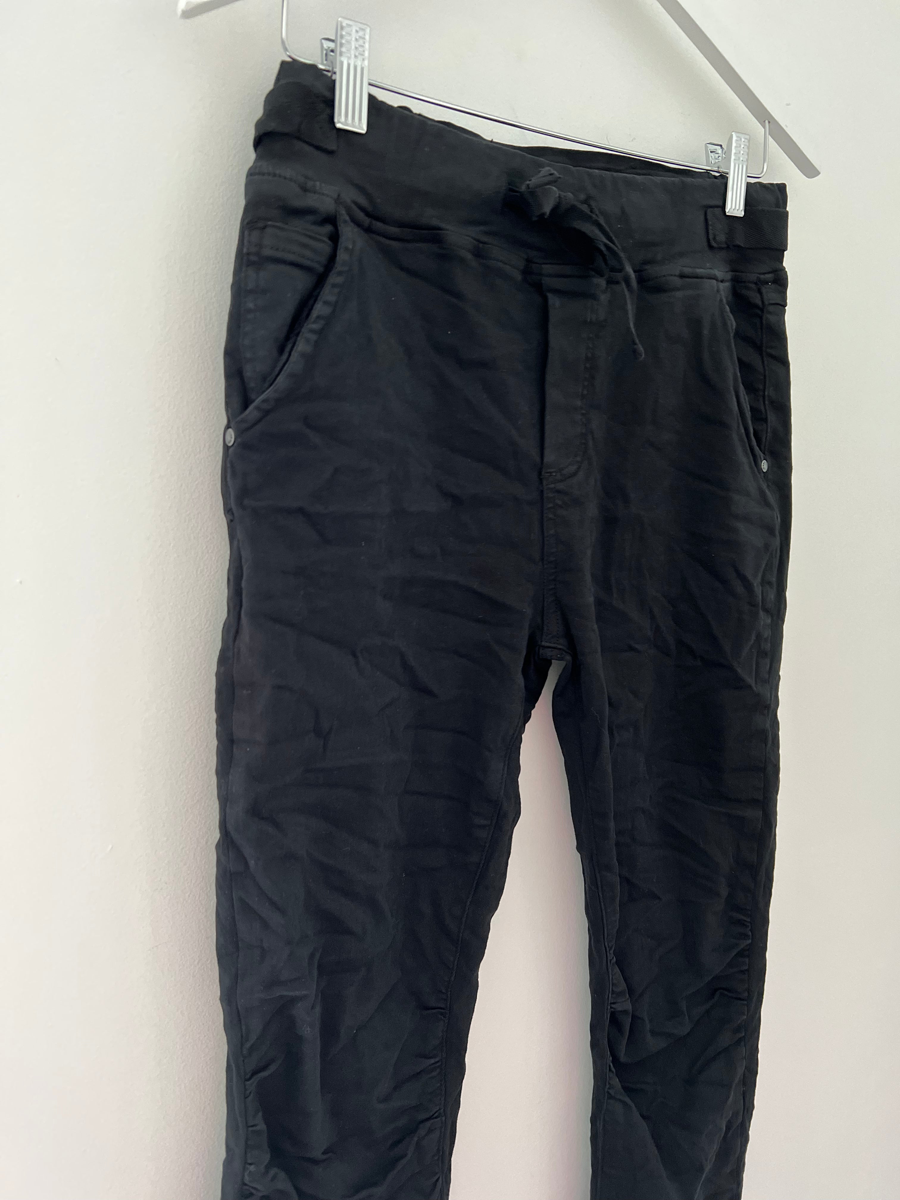 Jean Joggers in Black