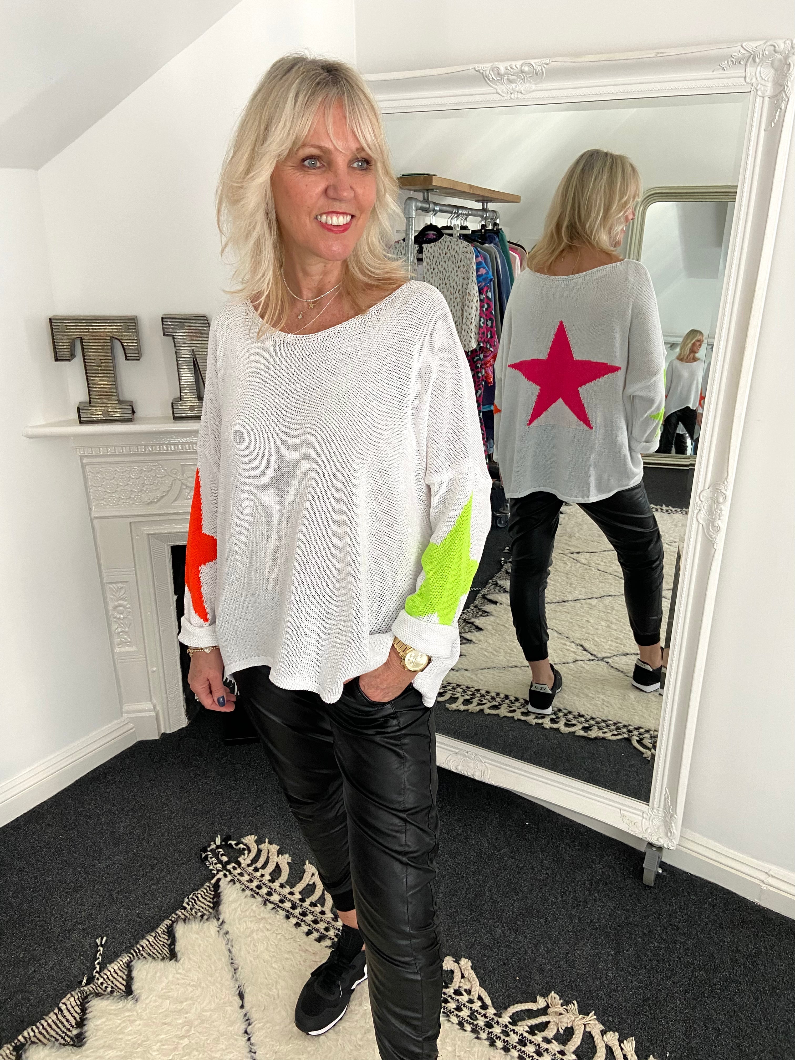 Relaxed Star Jumper in White