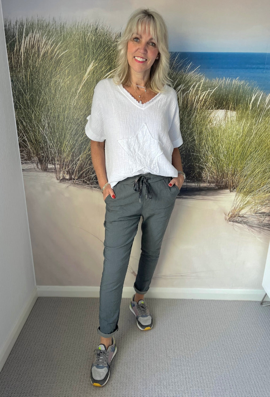 Super Stretch Joggers in Charcoal