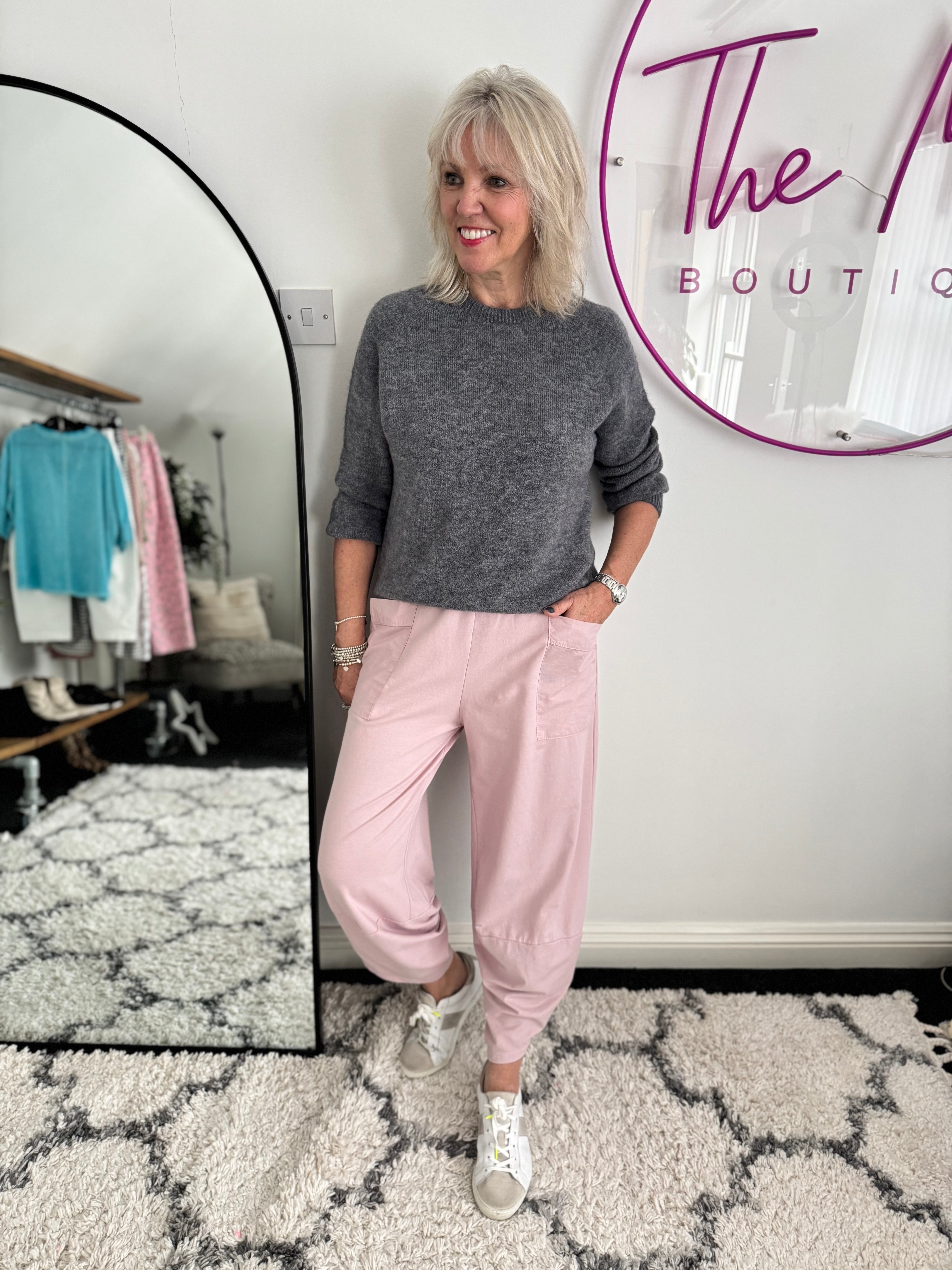 Barrel Shape Cotton Jersey Trousers in Pink