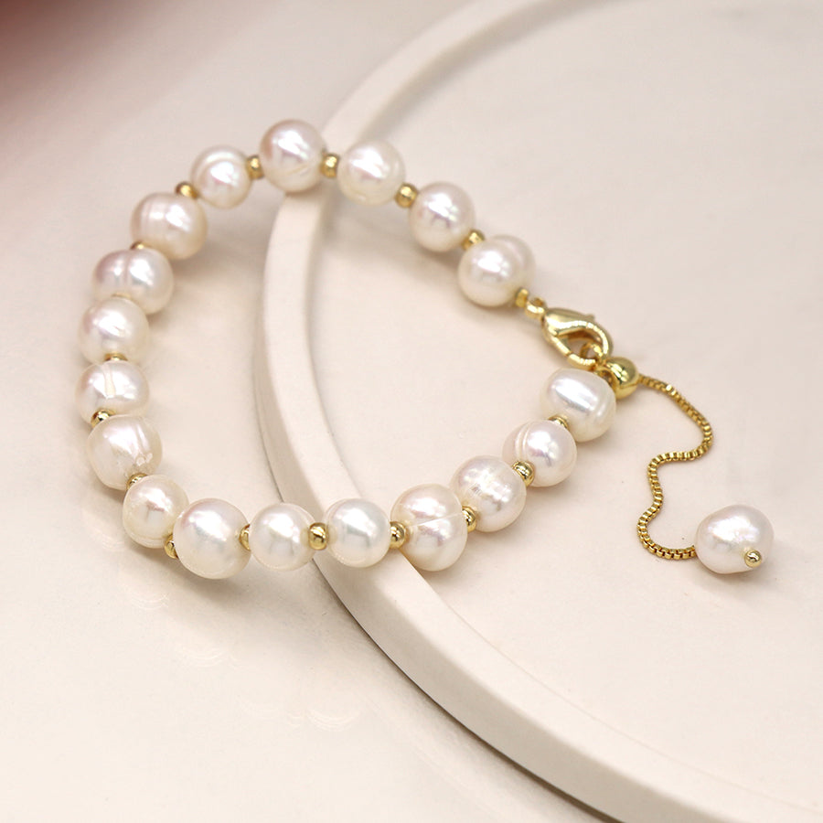 Large Freshwater Pearl & Gold Bead Bracelet