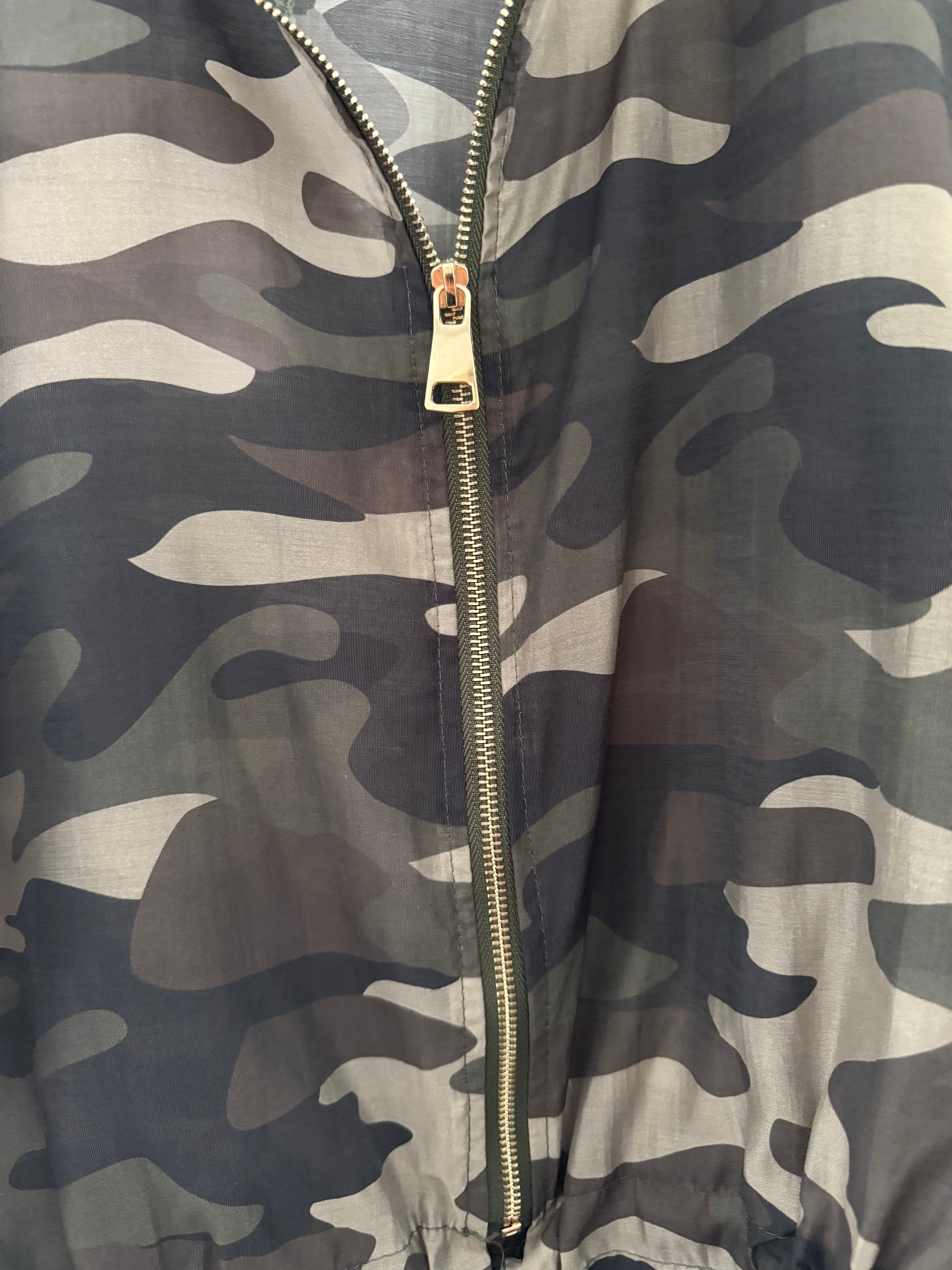 Lightweight Bomber Jacket in Camo